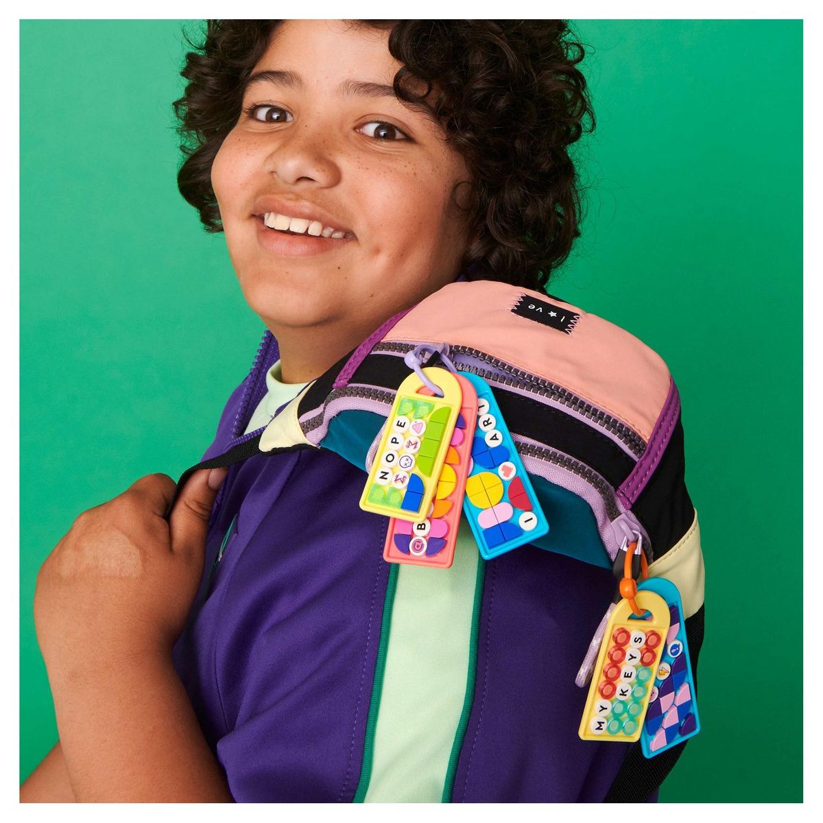 LEGO DOTS 41949 La Méga-Boîte de Porte-clés - Messages, Loisirs Créatifs Enfants