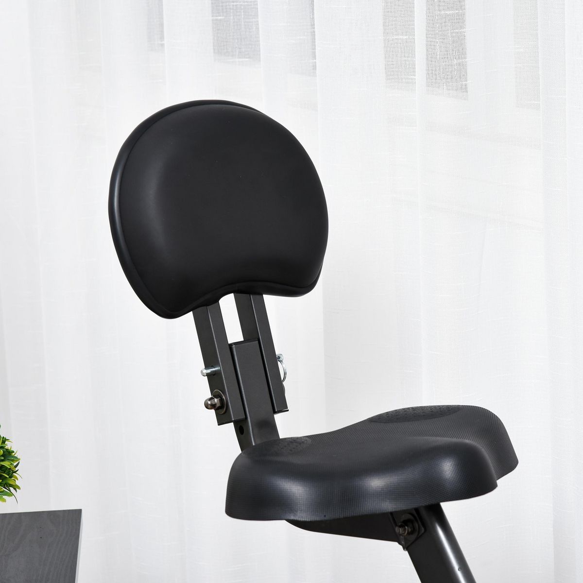 HOMCOM Vélo d'appartement pliable selle réglable dossier guidon ergonomique écran LCD multifonction bandes résistance acier gris noir