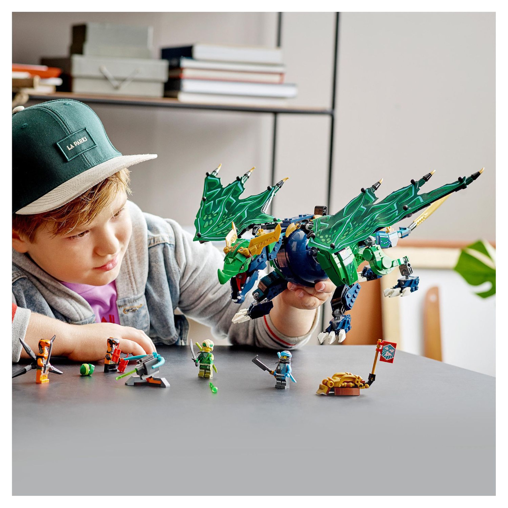 Voir la diapositive 8 : LEGO Ninjago 71766 - Le dragon légendaire de Lloyd, Jouet pour Filles et Garçons +8 Ans avec Figurines Serpent Vipère et Python avec bannière de mission à collectionner