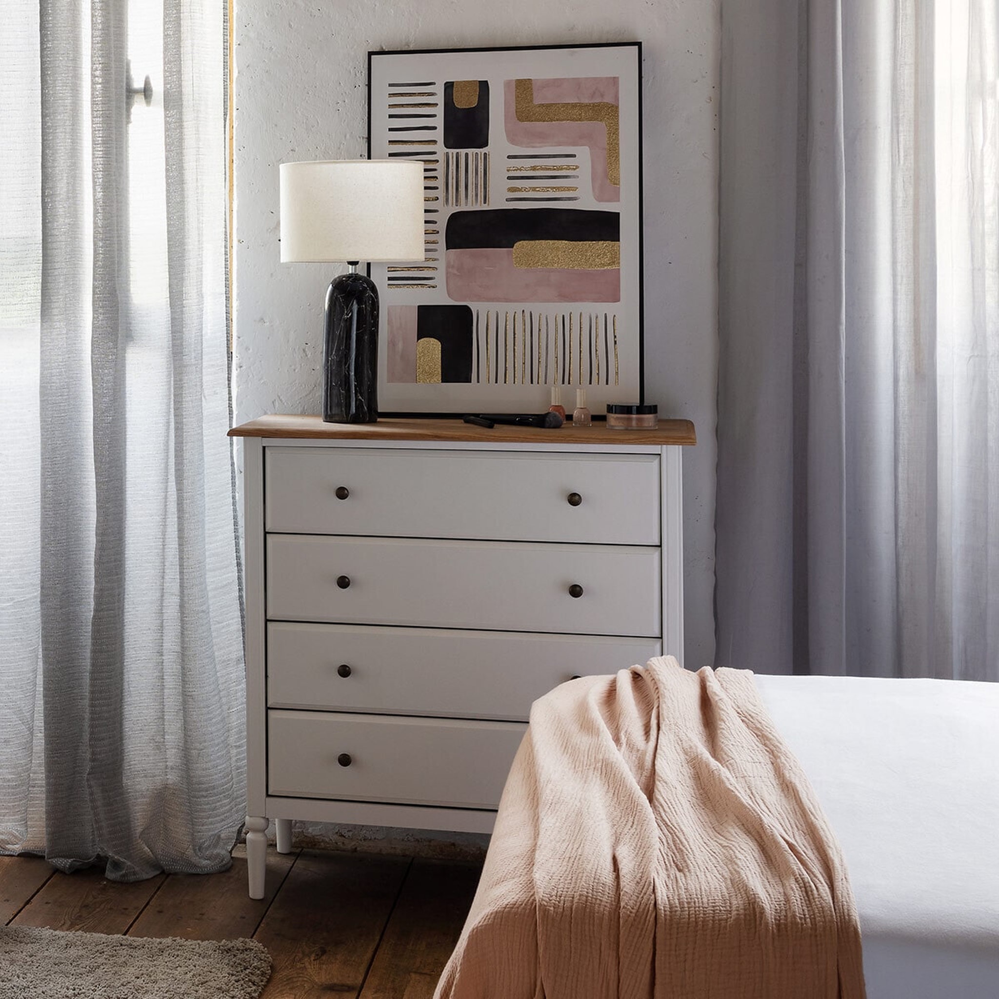 Voir la diapositive 5 : Commode 4 tiroirs SOLINE