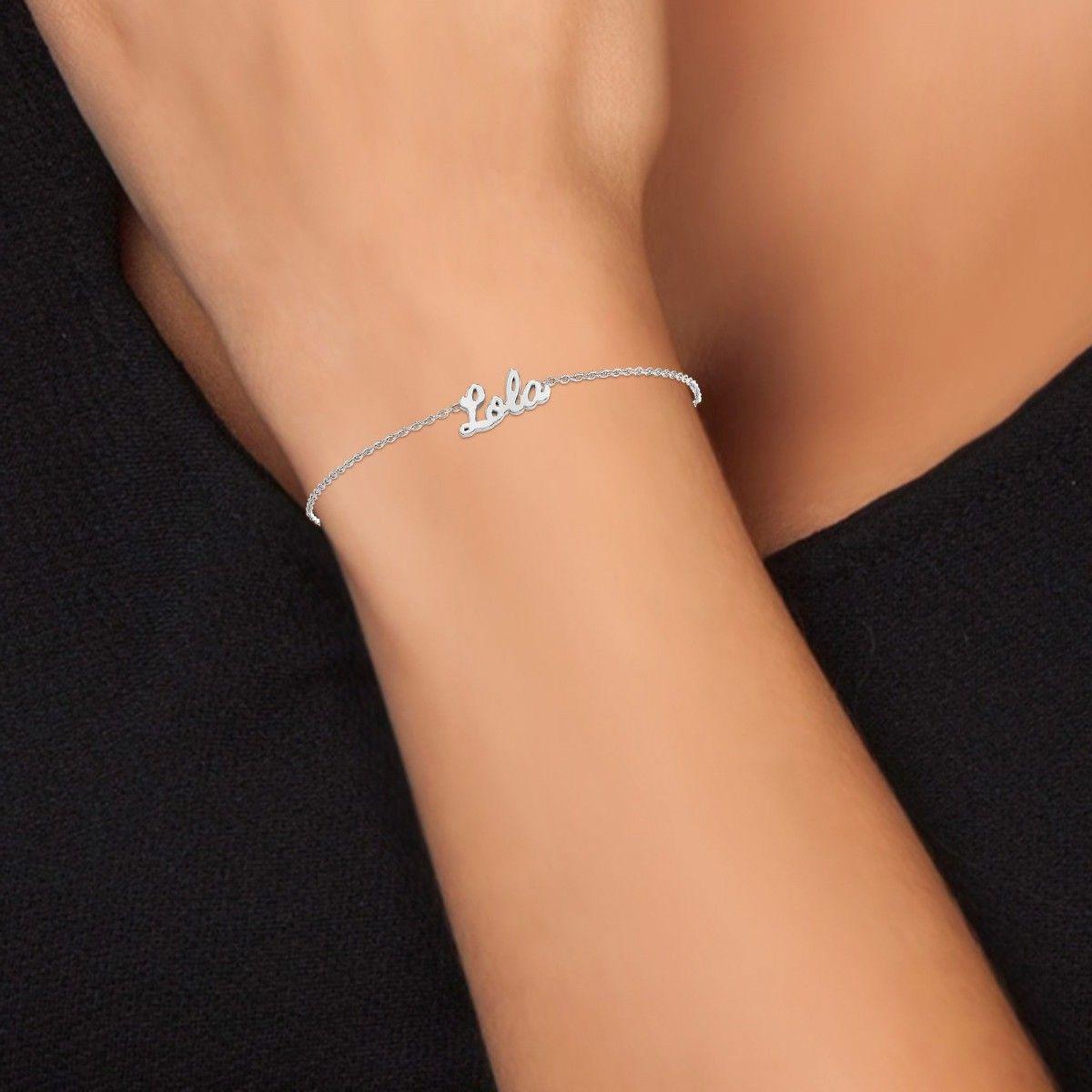 Voir la diapositive 2 : SC CRYSTAL Lola - Bracelet prénom
