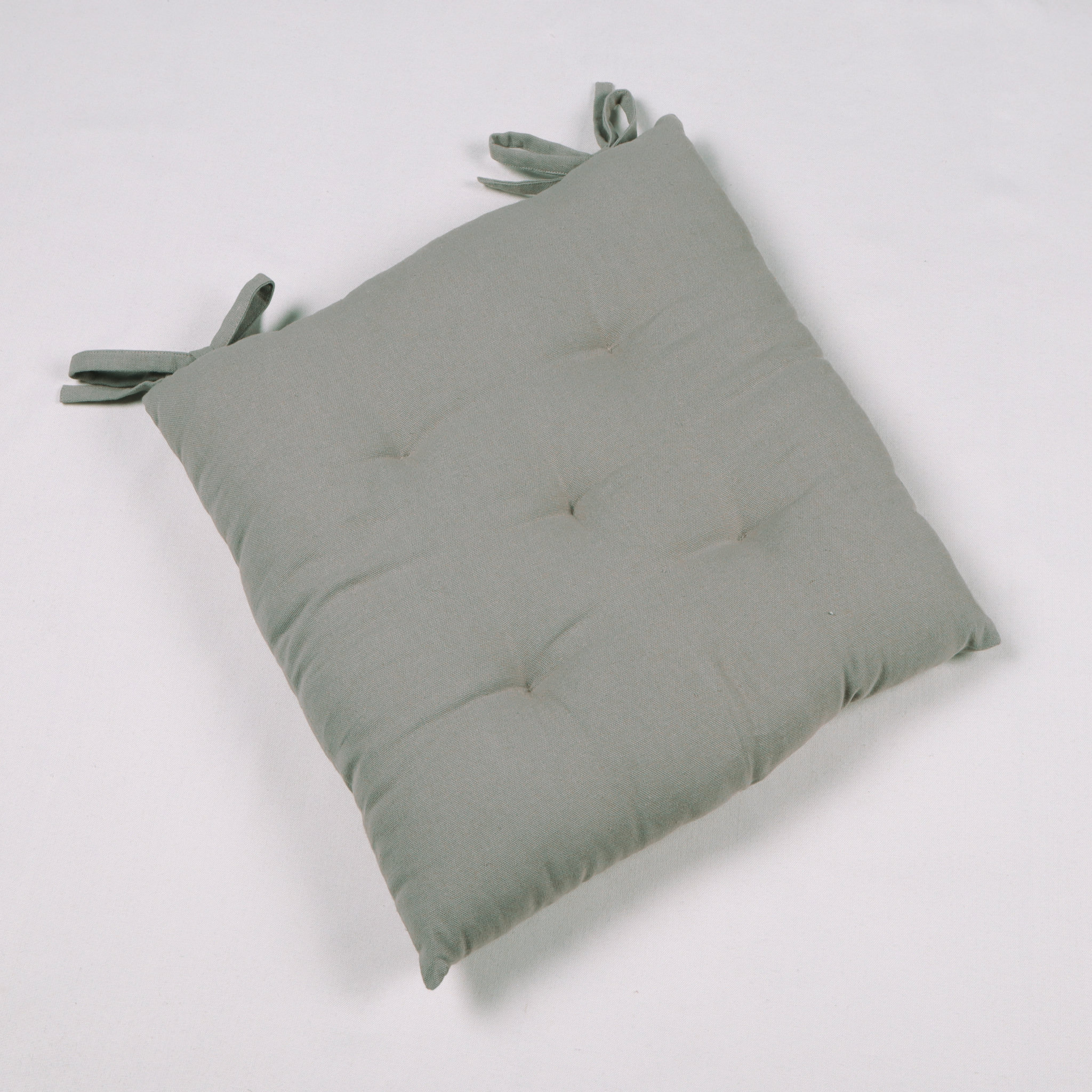 ACTUEL Galette de chaise matelassée unie en coton à nouettes