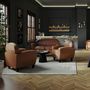 Voir la diapositive 5 : Rendez vous déco Fauteuil noir en croute de cuir enduite - Club