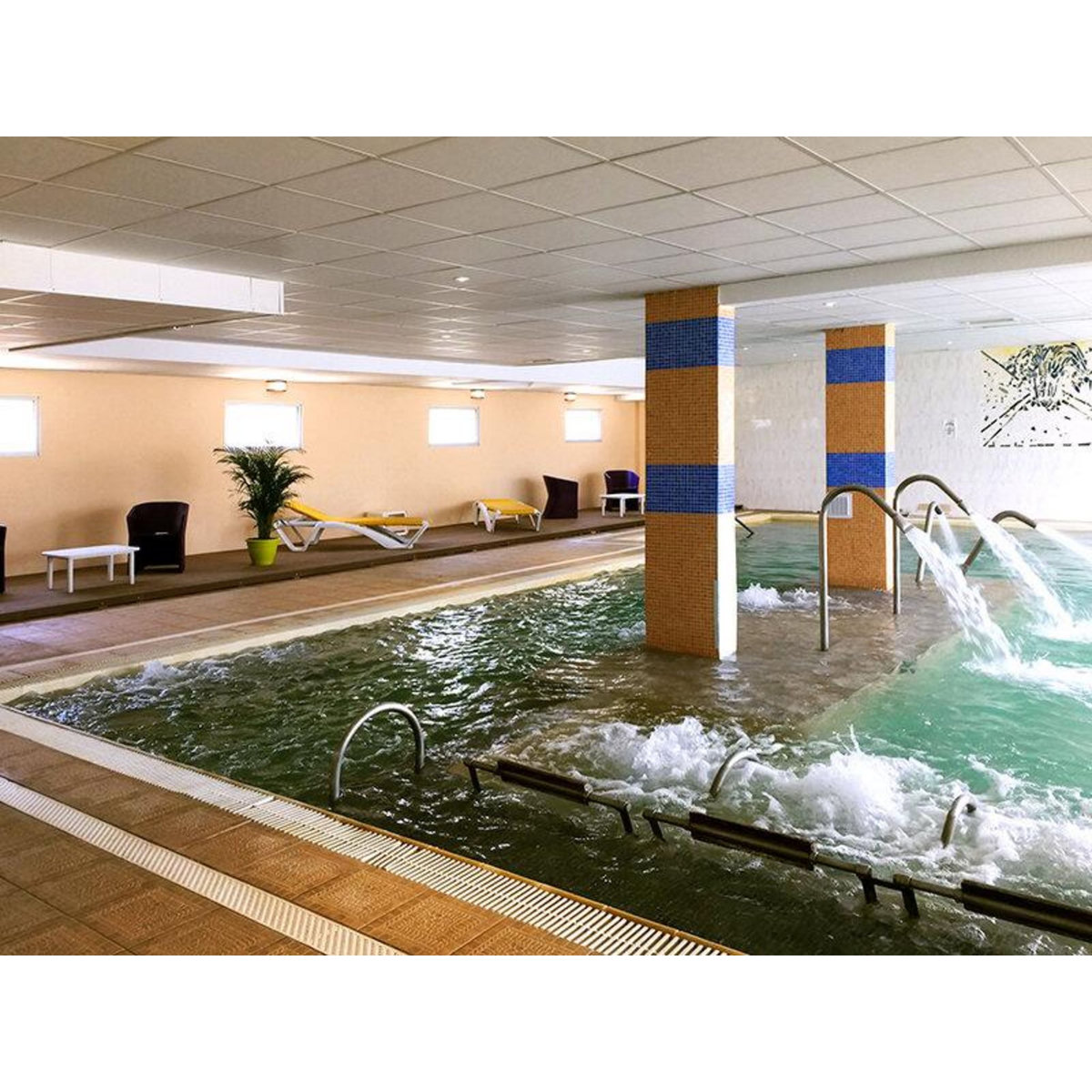 Smartbox Moment de bien-être en duo : 2h au spa et 1 soin du visage à Port Barcarès - Coffret Cadeau Bien-être