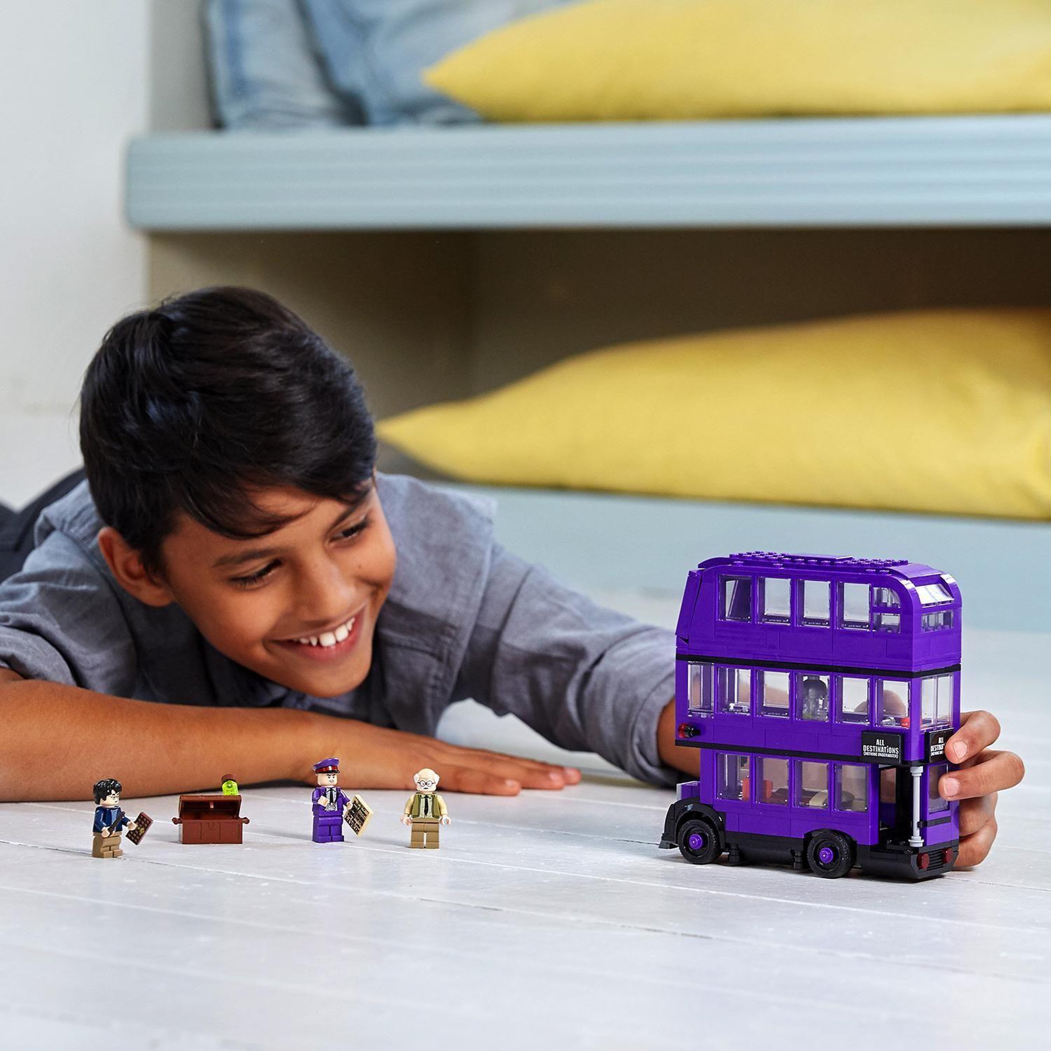 Voir la diapositive 7 : LEGO Harry Potter 75957 Le Magicobus