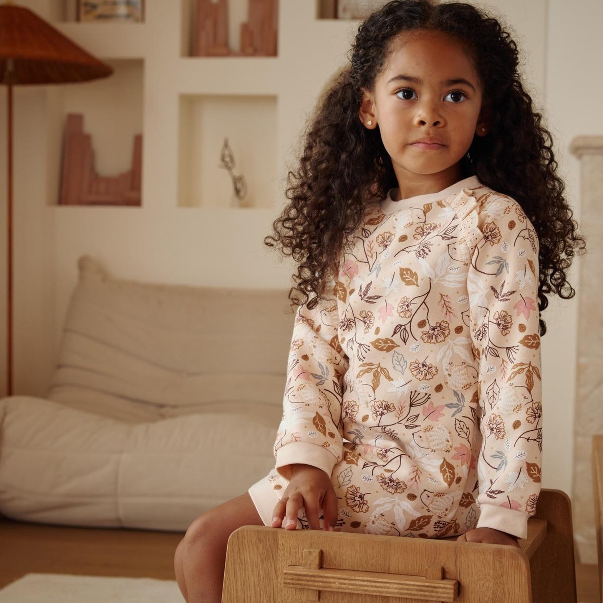 Voir la diapositive 5 : Petit Béguin Robe enfant en molleton chincha