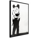 Paris Prix Affiche Murale Encadrée  Banksy Kissing Coppers II. Coloris disponibles : Jaune, Noir
