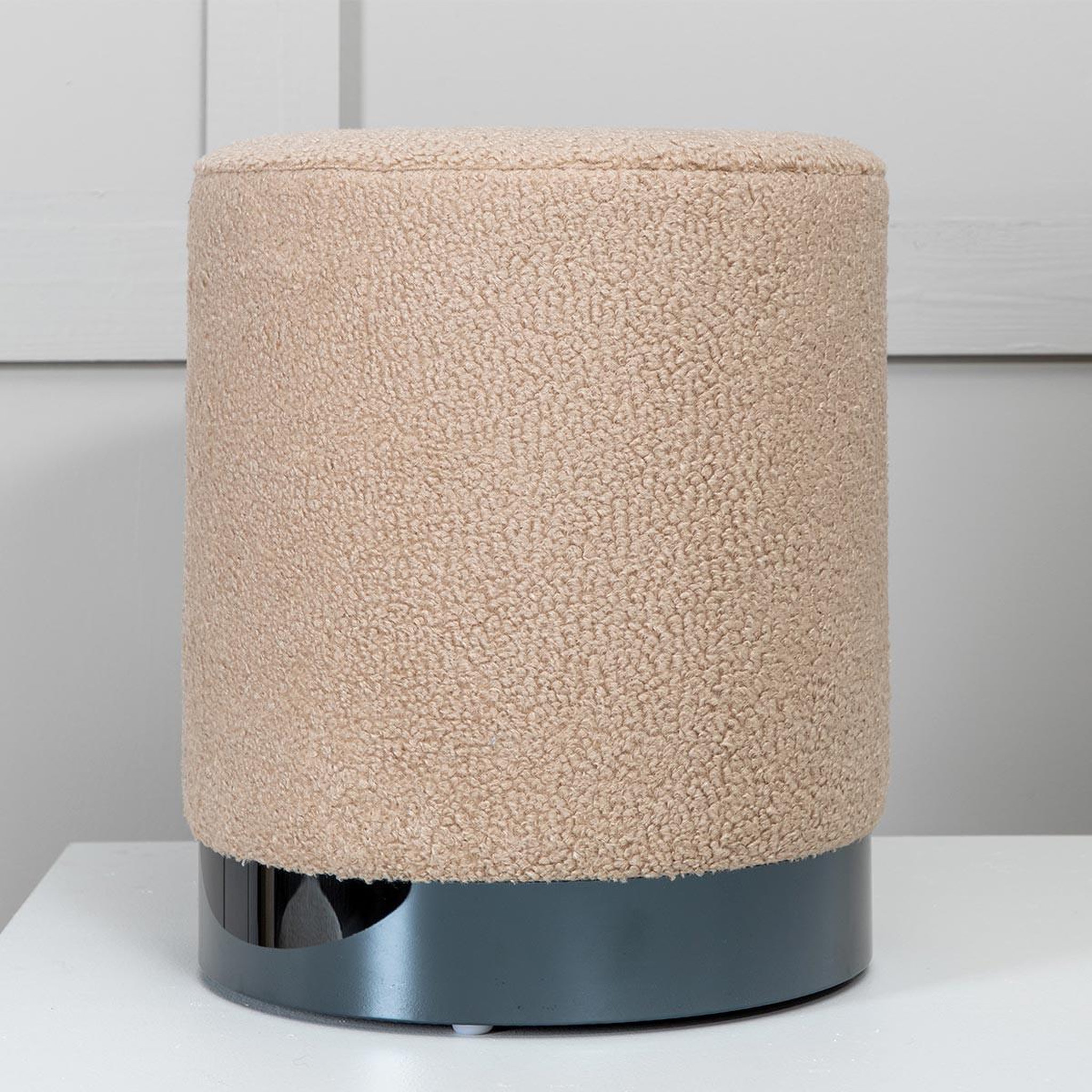 Voir la diapositive 4 : Paris Prix Pouf tissu bouclette  benji  42cm beige