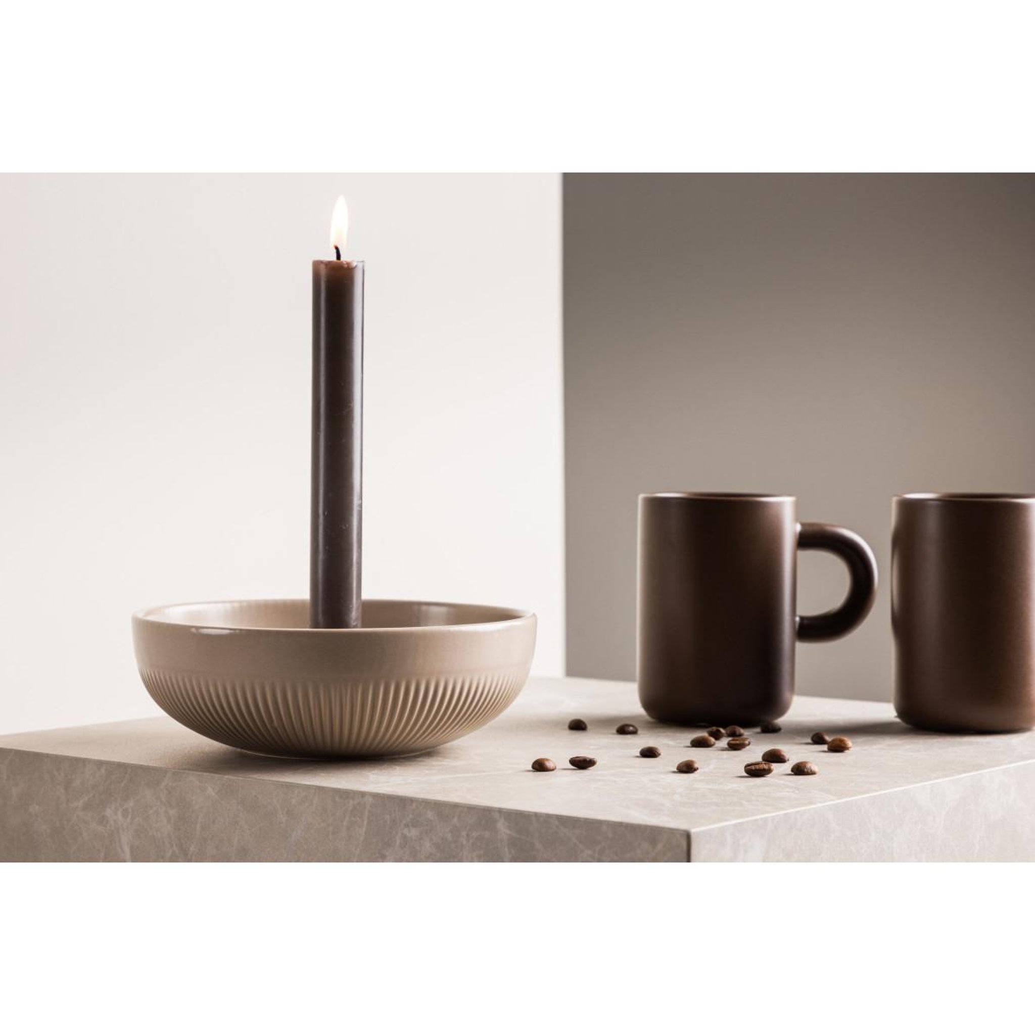 Voir la diapositive 6 : Paris Prix Bougeoir design en céramique  posh  18cm beige