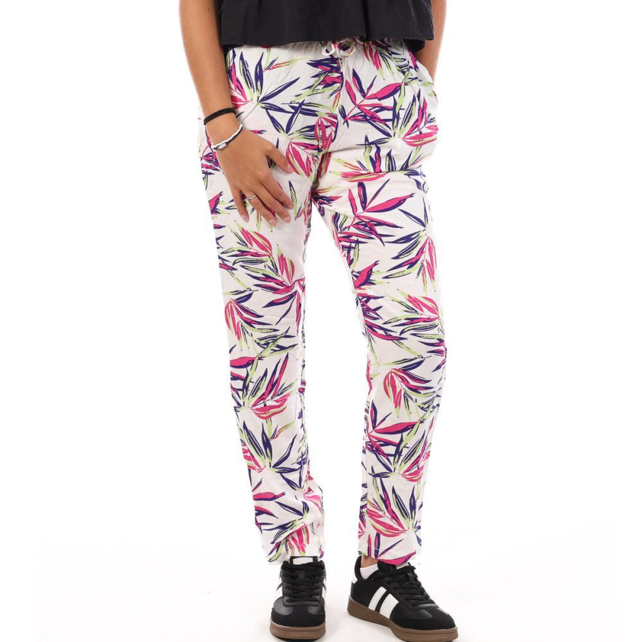 Only Pantalon /Rose/Vert à Motifs Femme Only. Coloris disponibles : Blanc