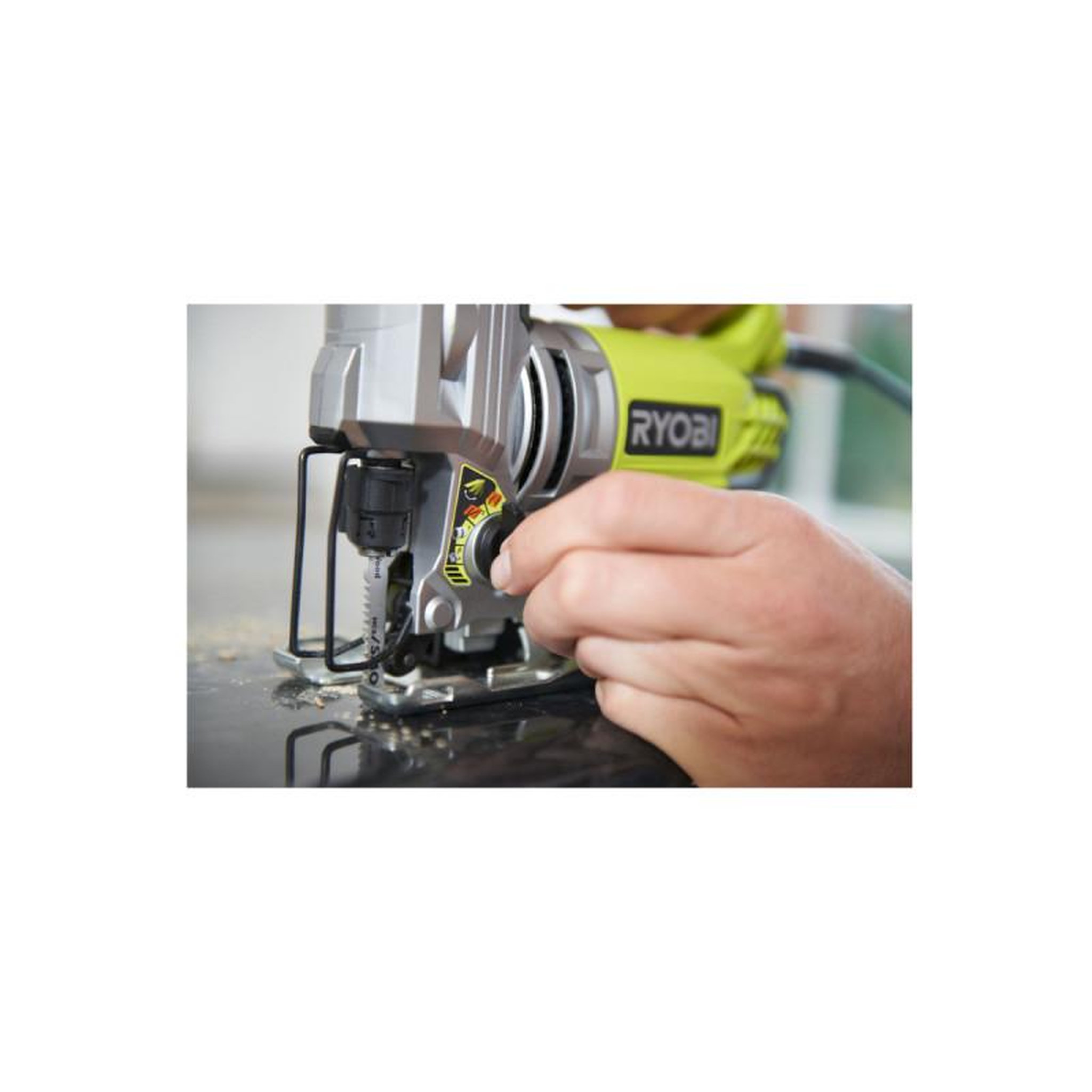 Voir la diapositive 5 : Ryobi Pack RYOBI Scie sauteuse pendulaire électrique 680W RJS1050-K - Coffret de 20 lames RAK20JB