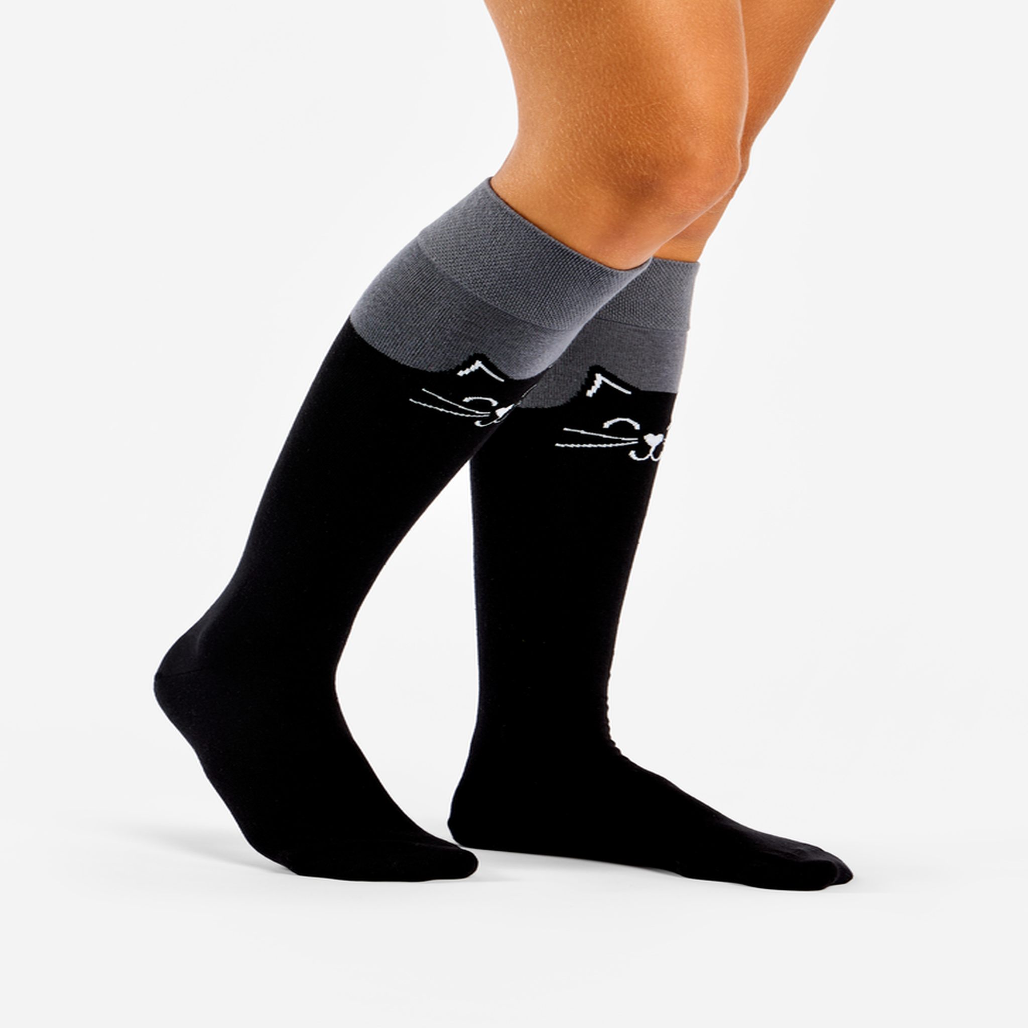 Voir la diapositive 2 : DEDOLES Chaussettes mi-bas chat noir