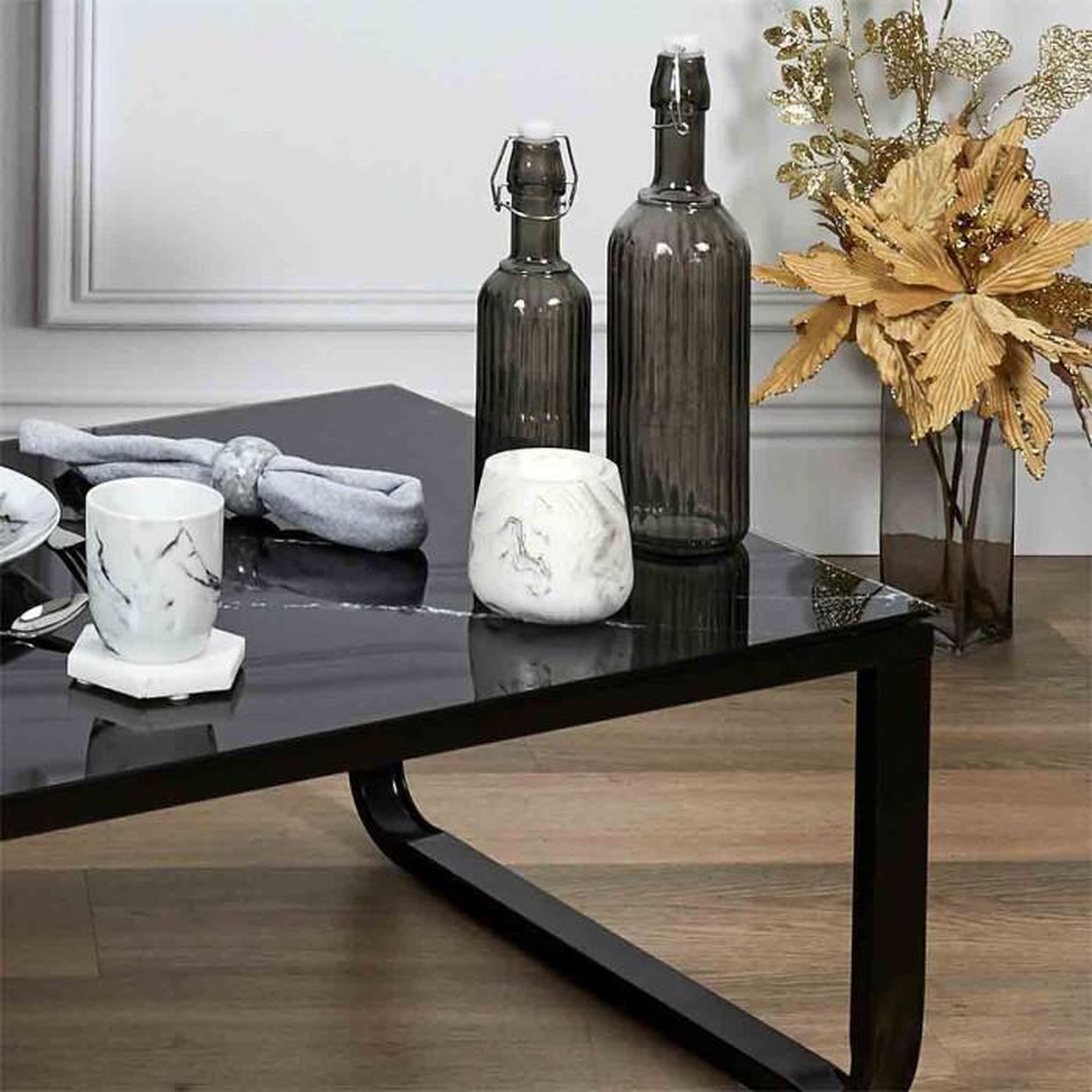 Voir la diapositive 4 : The Home Deco Factory Bouteille en verre design  clapet  1l gris
