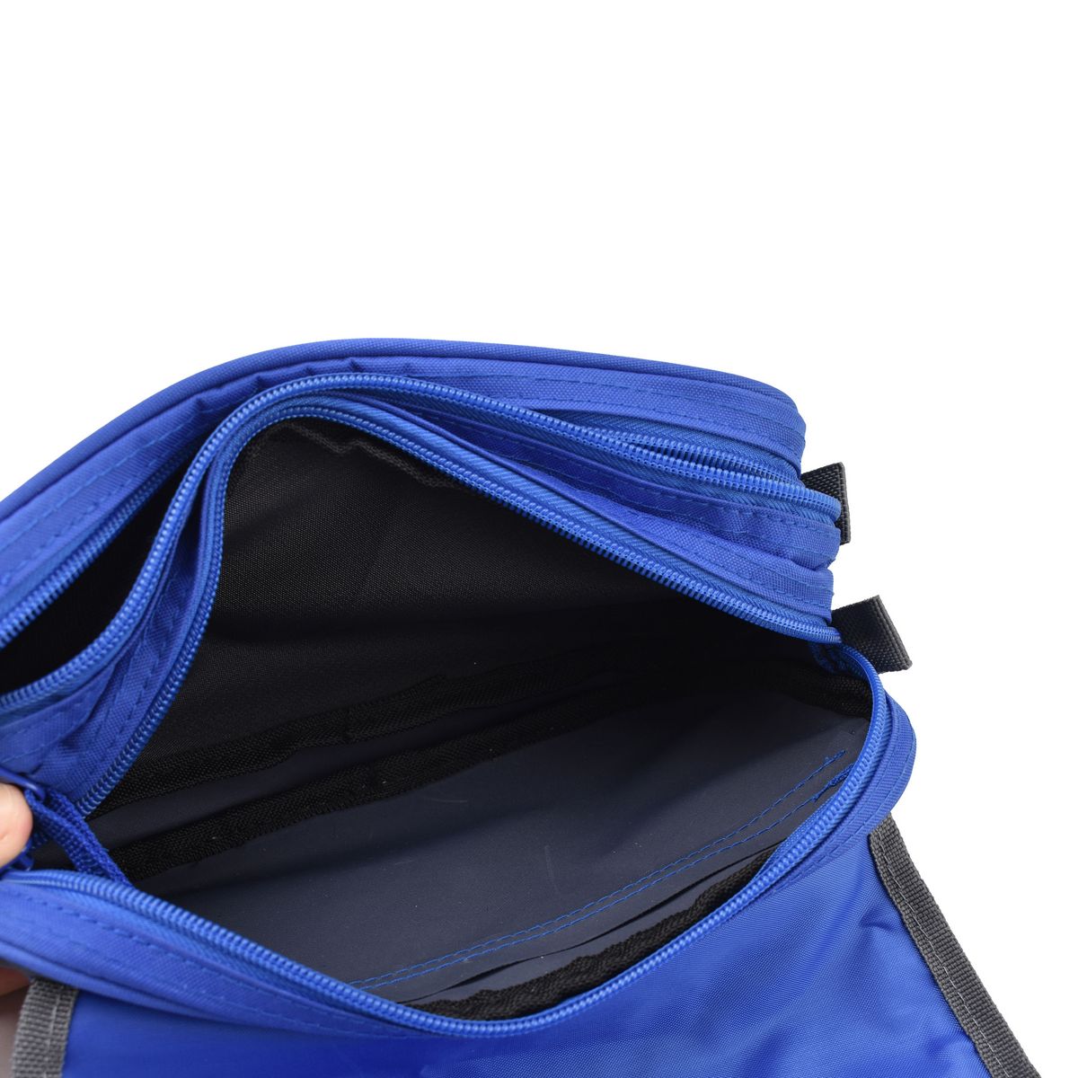 AUCHAN Trousse scolaire 2 compartiments avec rabat polyester bleu REQUIN STREET CODE