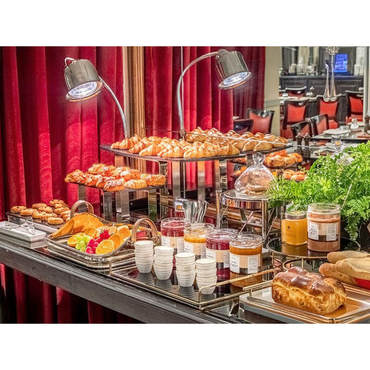 Smartbox 2 jours en hôtel 4* en haute saison dans le Quartier latin à Paris - Coffret Cadeau Séjour