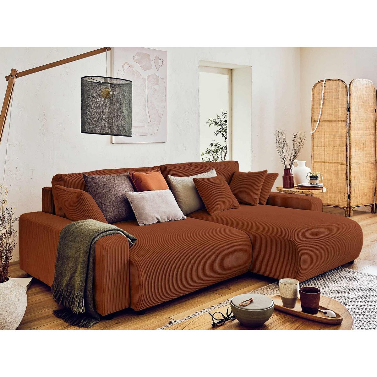 LISA DESIGN Pivoine - canapé d'angle réversible - 4 places - convertible avec coffre - en velours côtelé