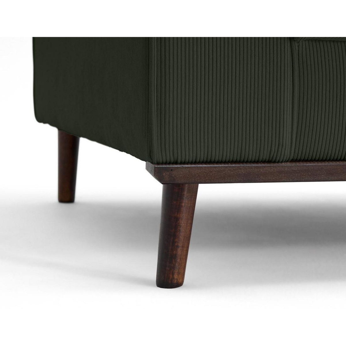 LISA DESIGN Albane - fauteuil en velours côtelé pieds bois foncé