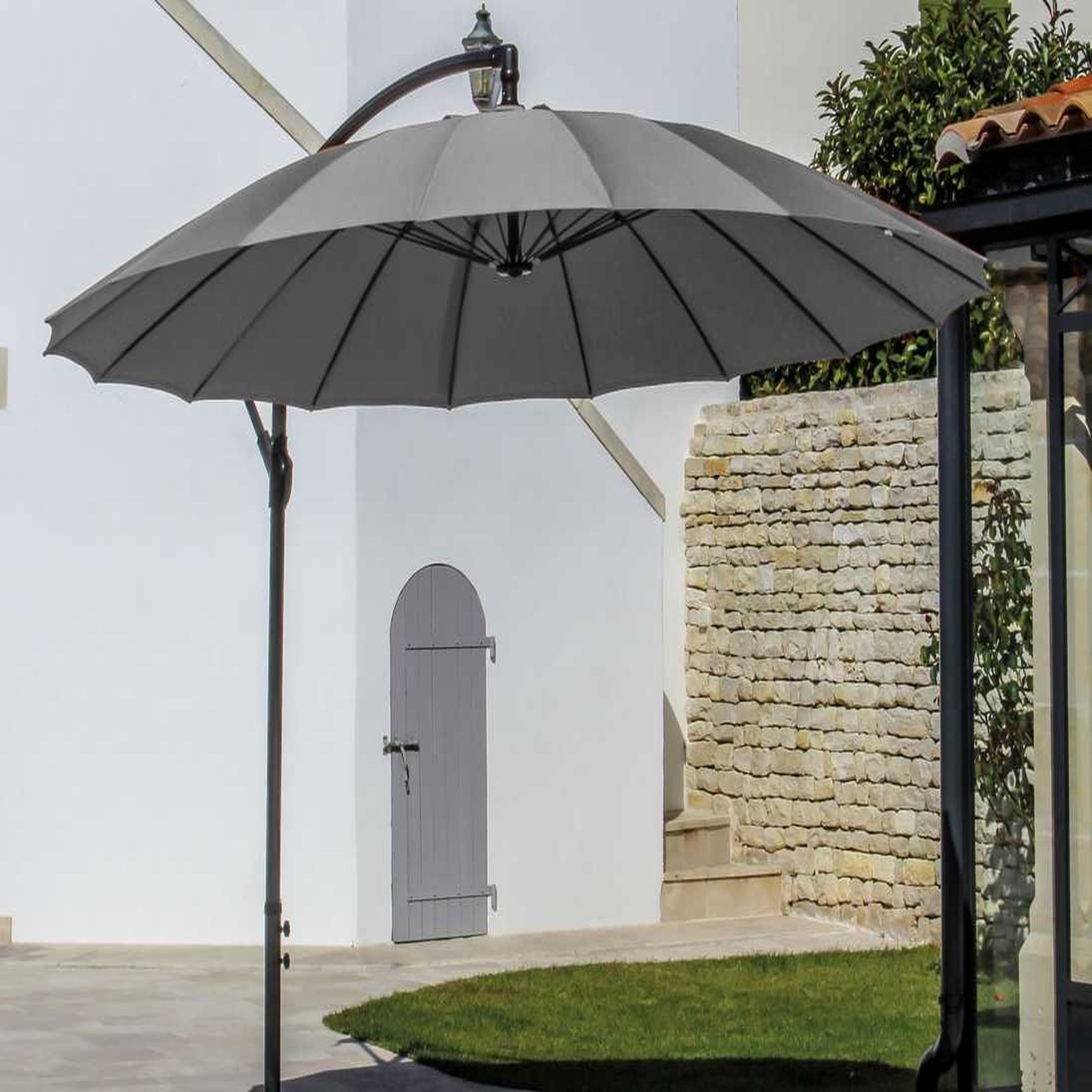 Proloisirs Parasol déporté Pagode - Diamètre 300 cm - Aluminium - Toile grise