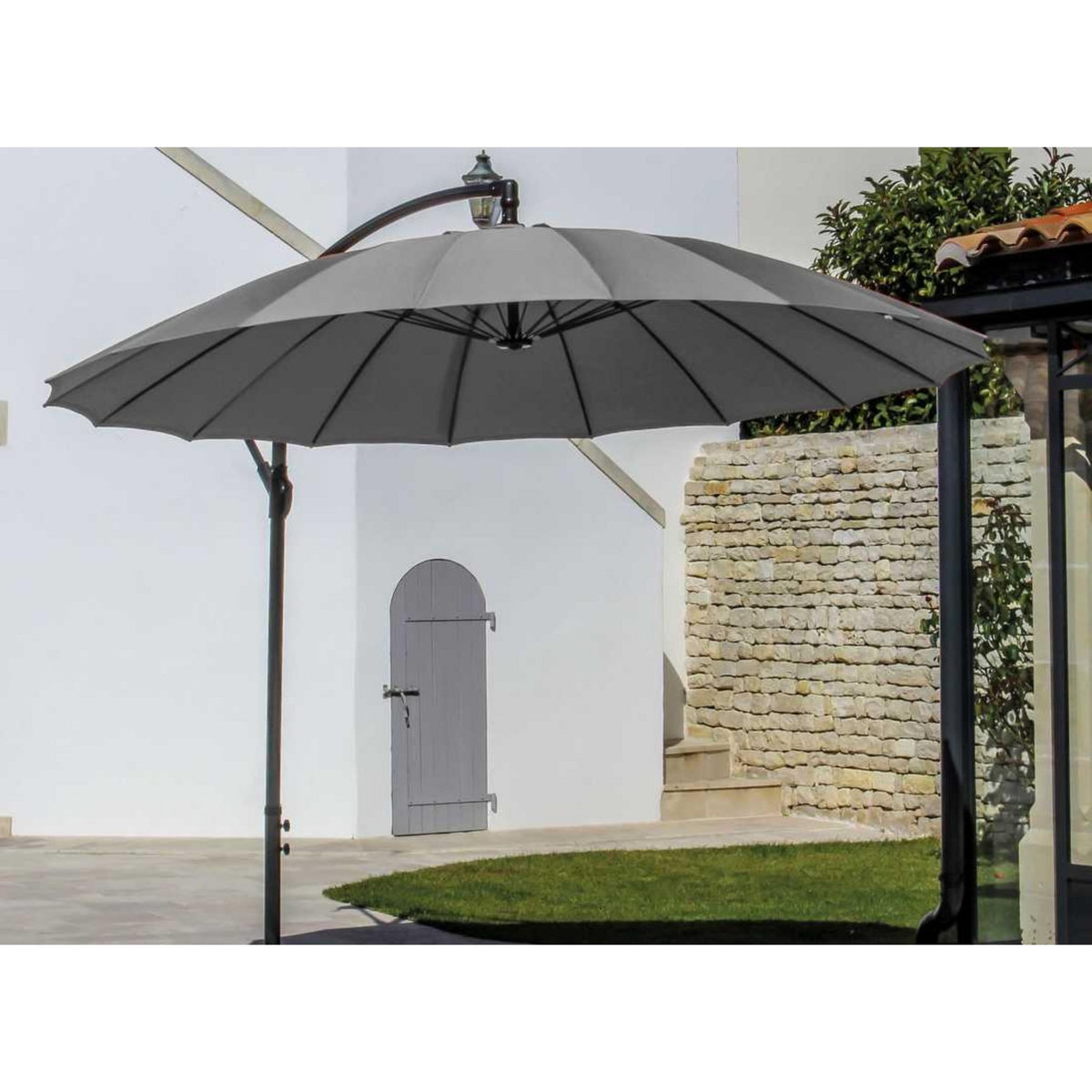Proloisirs Parasol déporté Pagode - Diamètre 300 cm - Aluminium - Toile grise