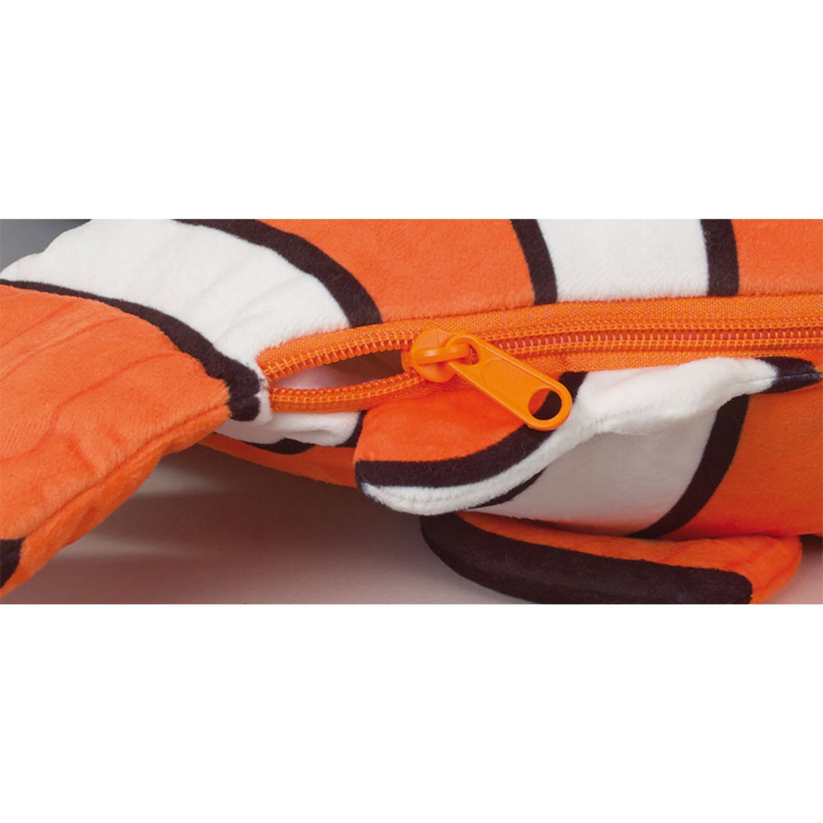 LUDO'STORE LE MONDE DE NEMO PELUCHE RANGE PYJAMA 42CM