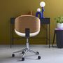 Voir la diapositive 6 : SWEEEK Chaise de bureau à roulettes décor bois courbé et simili cuir
