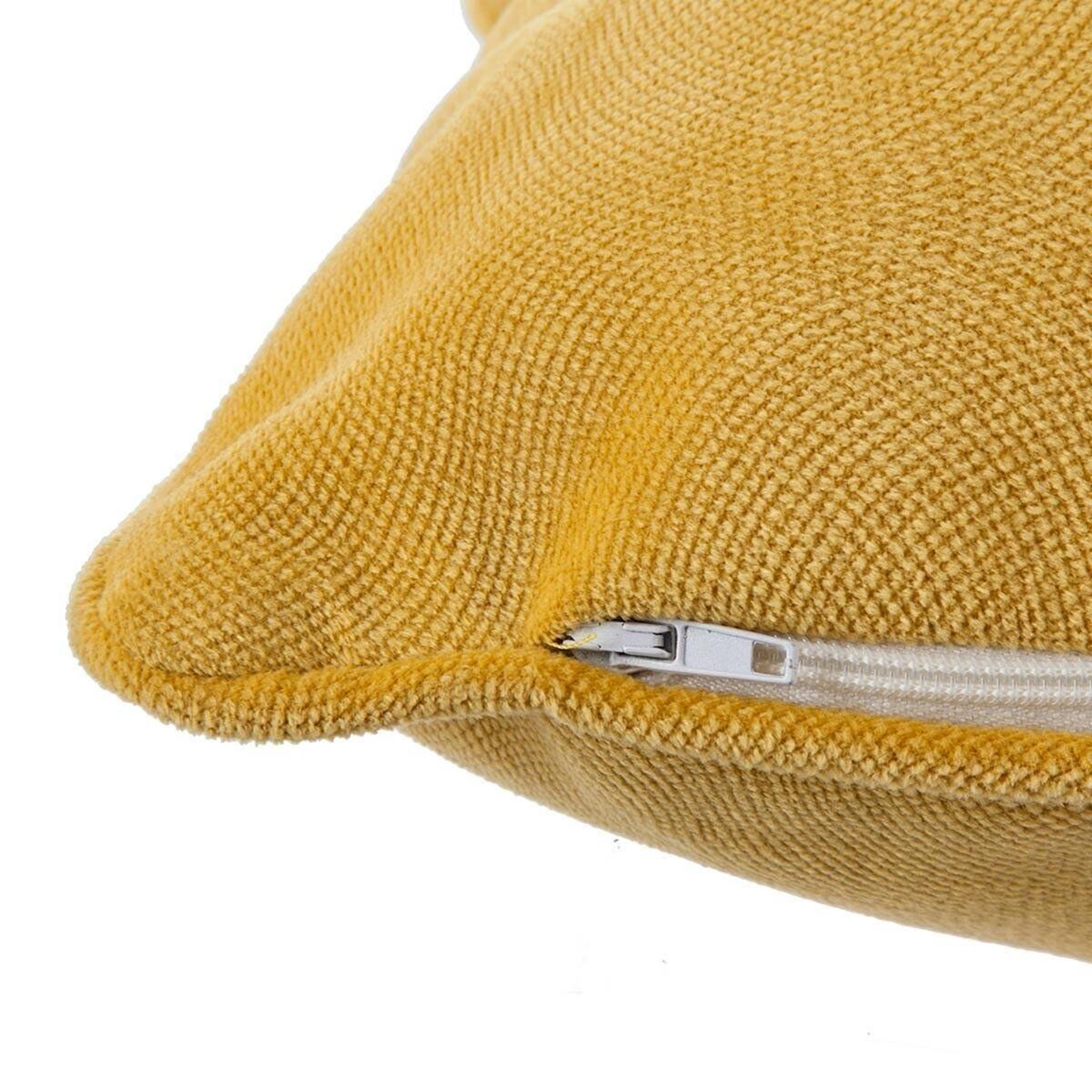 Voir la diapositive 3 : ATMOSPHERA Coussin déhoussable  lilou  50x30cm ocre