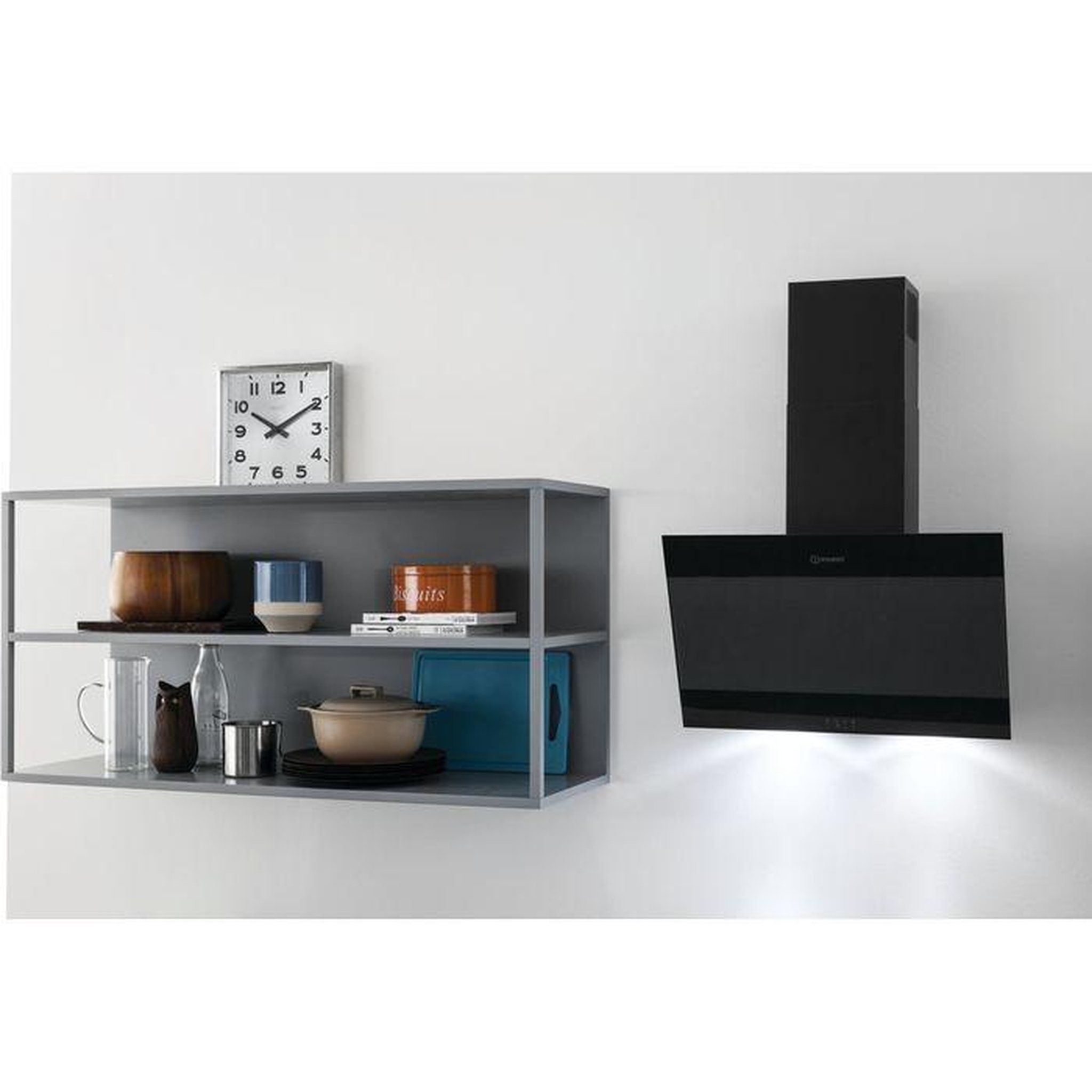 Voir la diapositive 3 : Indesit Hotte décorative inclinée 60cm 647m3/h noir - ihvp66lmk