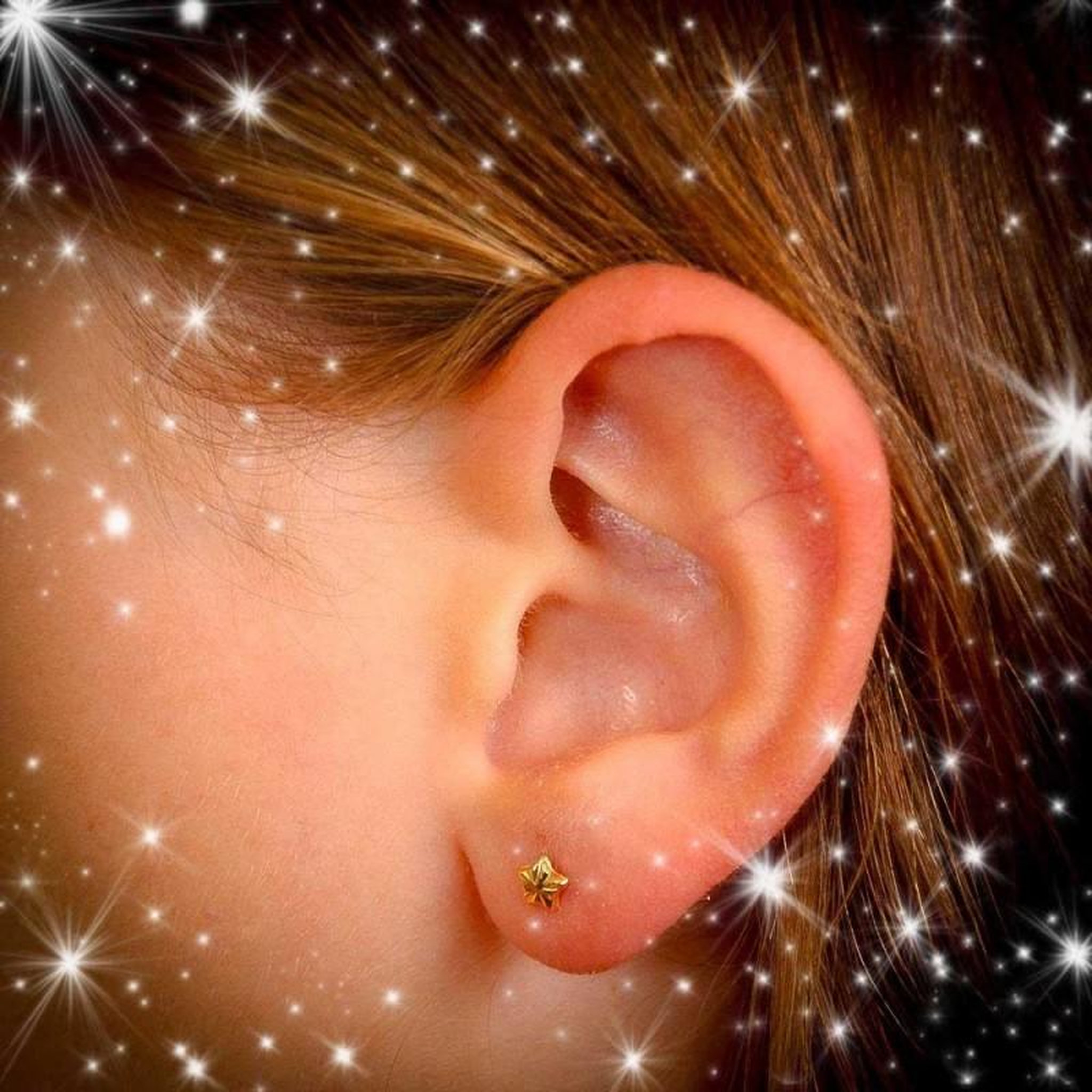 Voir la diapositive 4 : L'ATELIER D'AZUR Boucles d'Oreilles Or 18 Carats 750/000 Jaune Motif Etoile - Fille