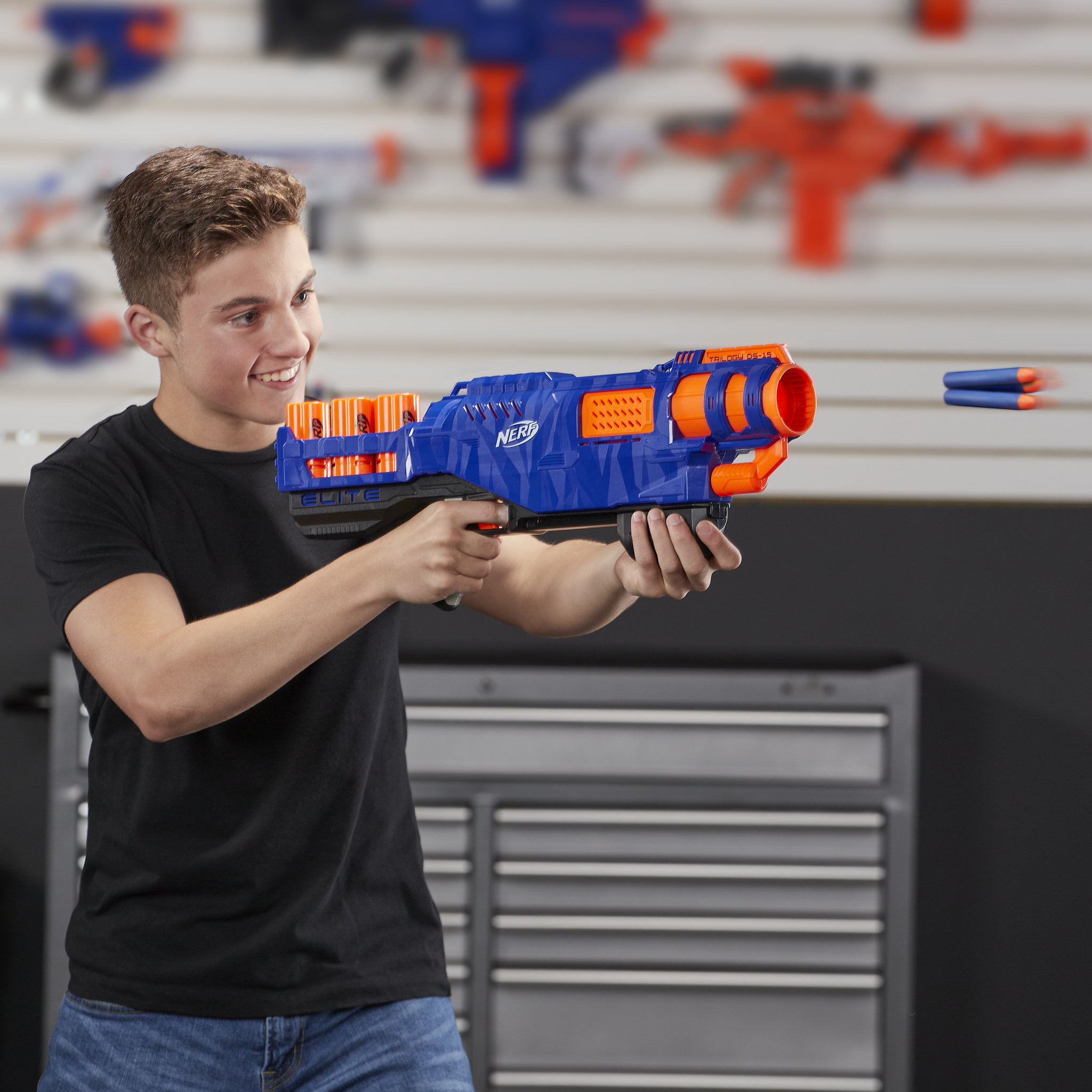 Voir la diapositive 6 : HASBRO Blaster Trilogy DS-15 + 15 fléchettes - Nerf N-Strike Elite