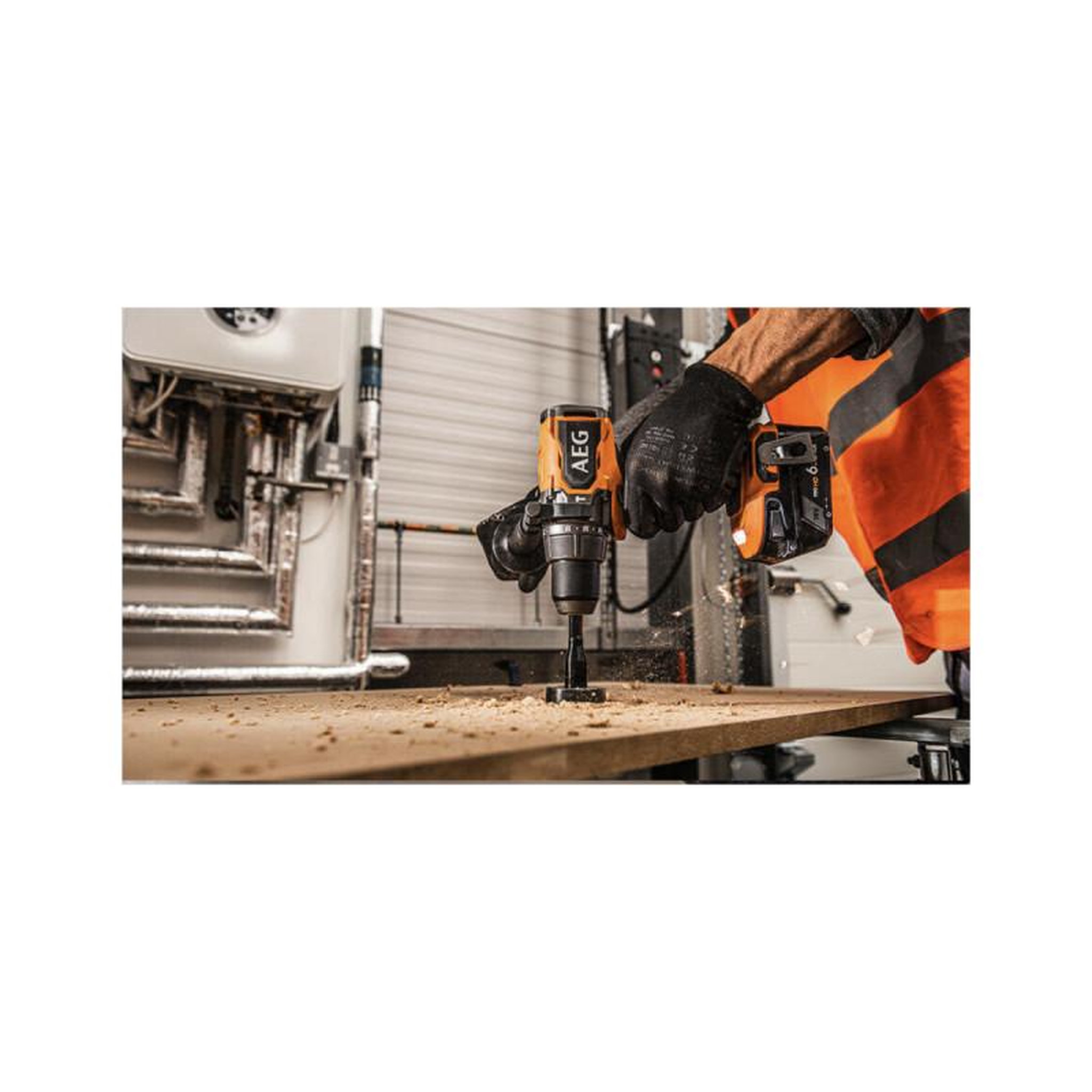 Voir la diapositive 4 : AEG Pack AEG Perceuse à percussion - BSB18SBL-0 - 18V Brushless - 1 batterie 2.0Ah - 1 chargeur - SETL1