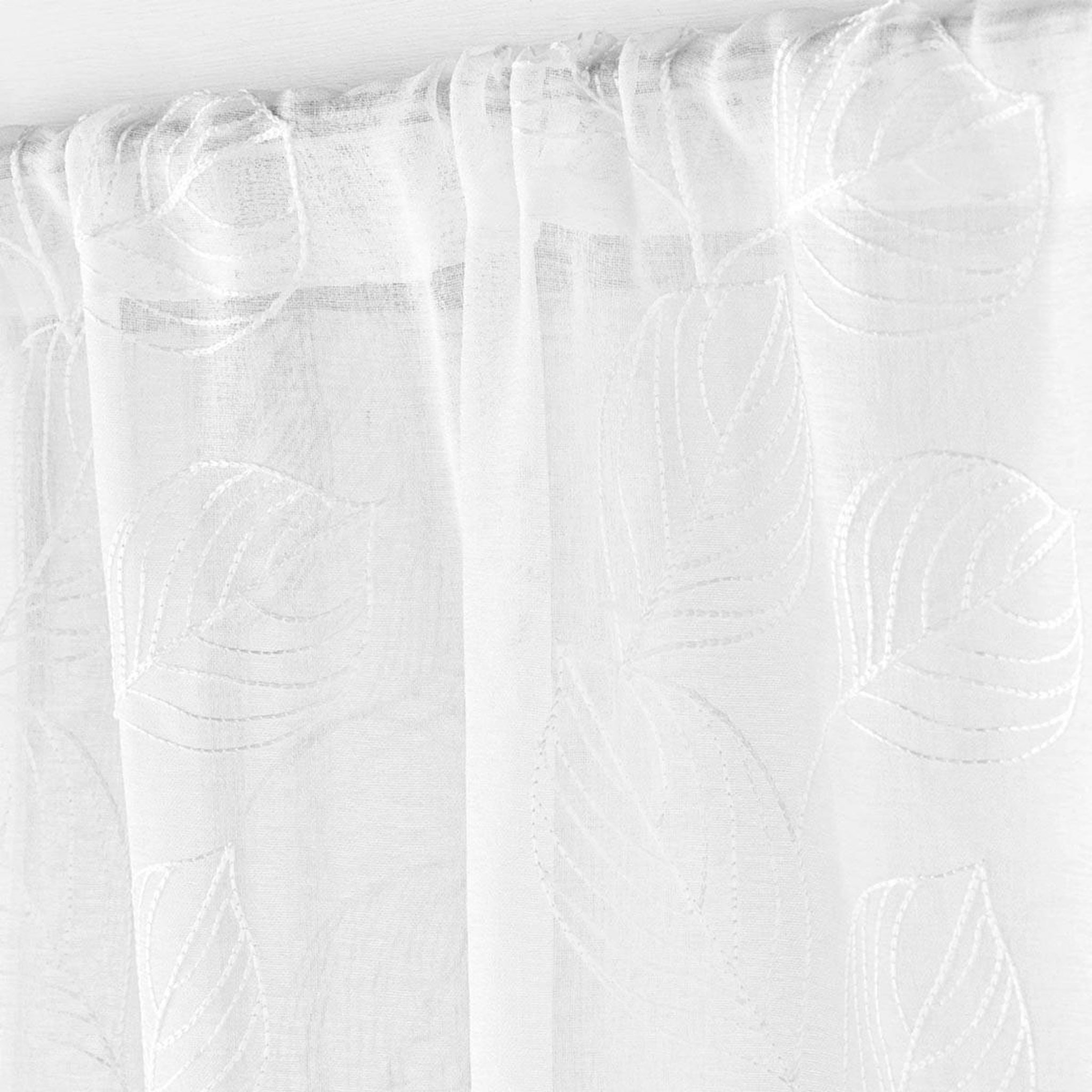 Voir la diapositive 2 : Douceur d'Intérieur Paire de voilages passe-tringle  edenia  70x240cm blanc