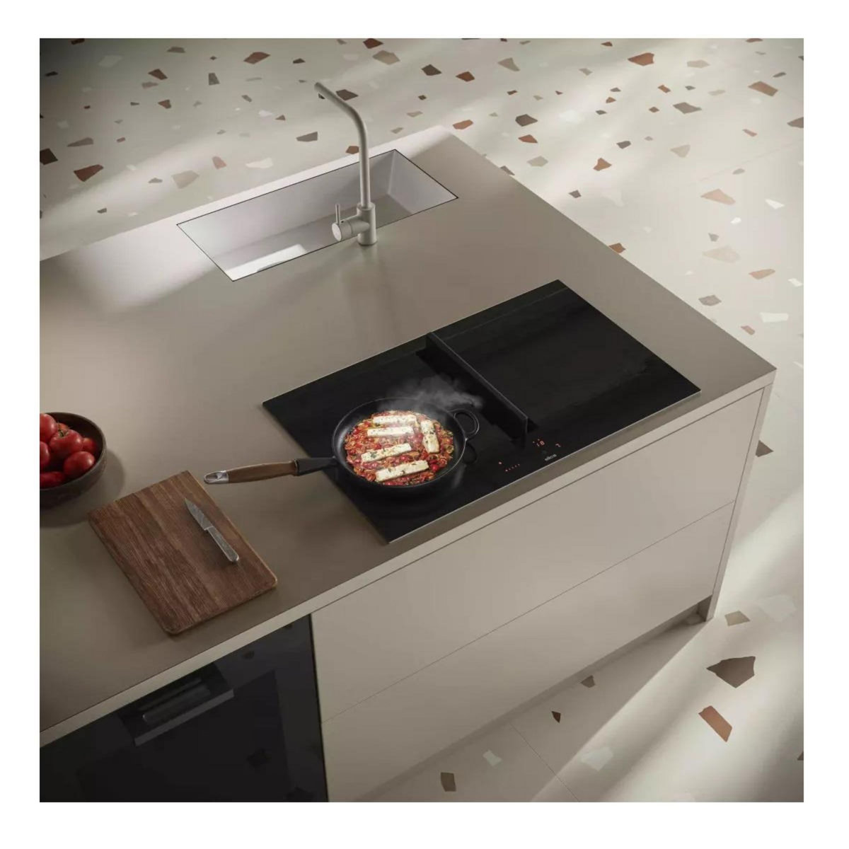 ELICA Table de cuisson aspirante induction 83cm 4 feux 7400w - PRF0201847