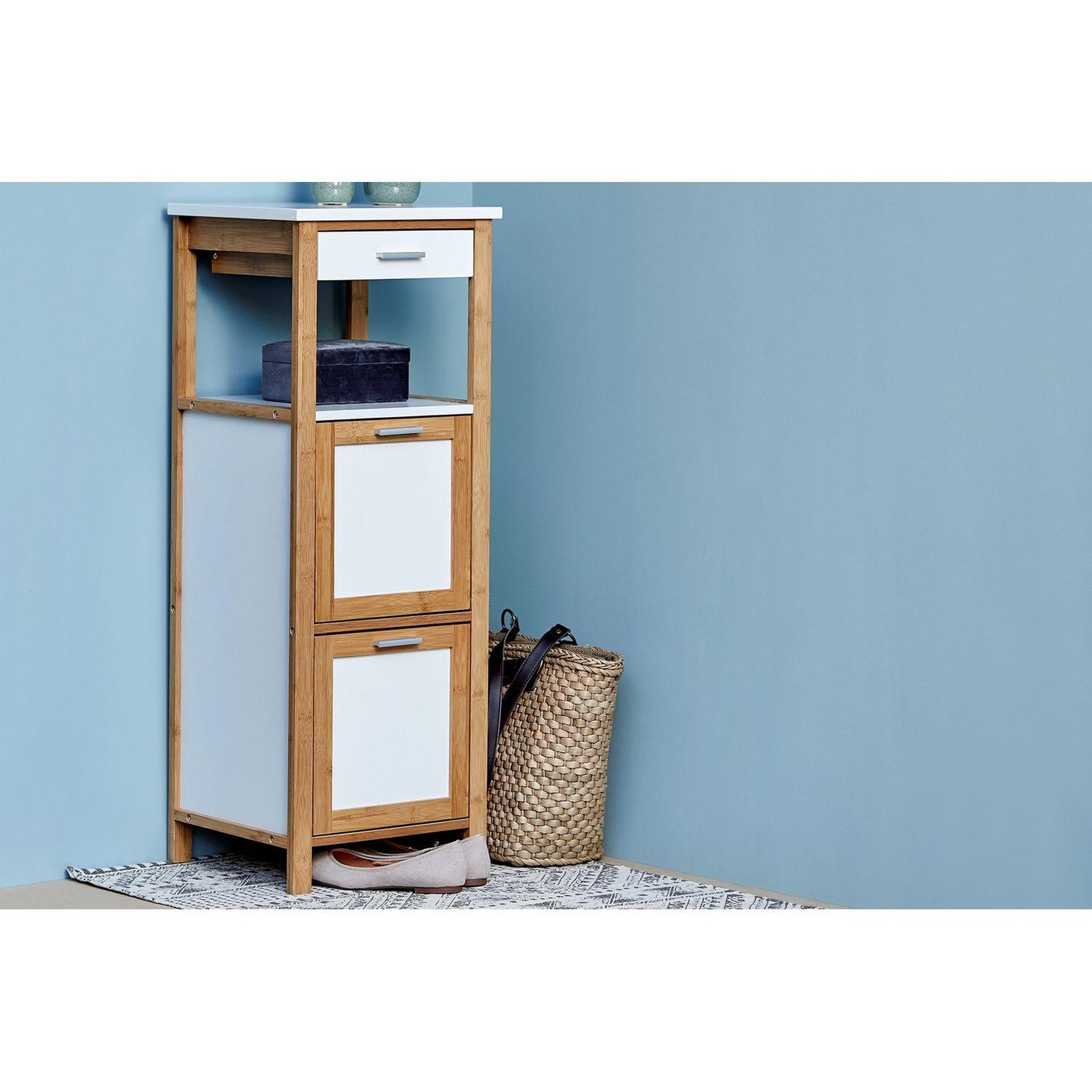 Voir la diapositive 3 : Wenko Etagère de salle de bain scandinave finja - l. 34 x h. 89 cm - blanc