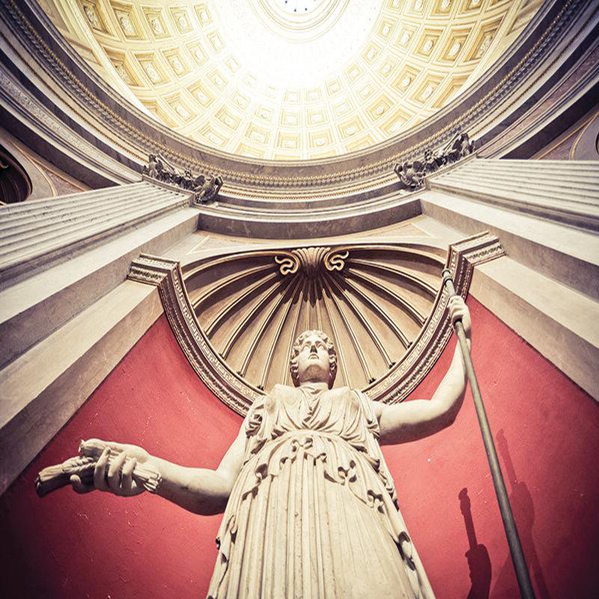 Voir la diapositive 3 : Smartbox 2 entrées pour les musées du Vatican et la chapelle Sixtine avec accès prioritaire et audioguide - Coffret Cadeau Multi-thèmes