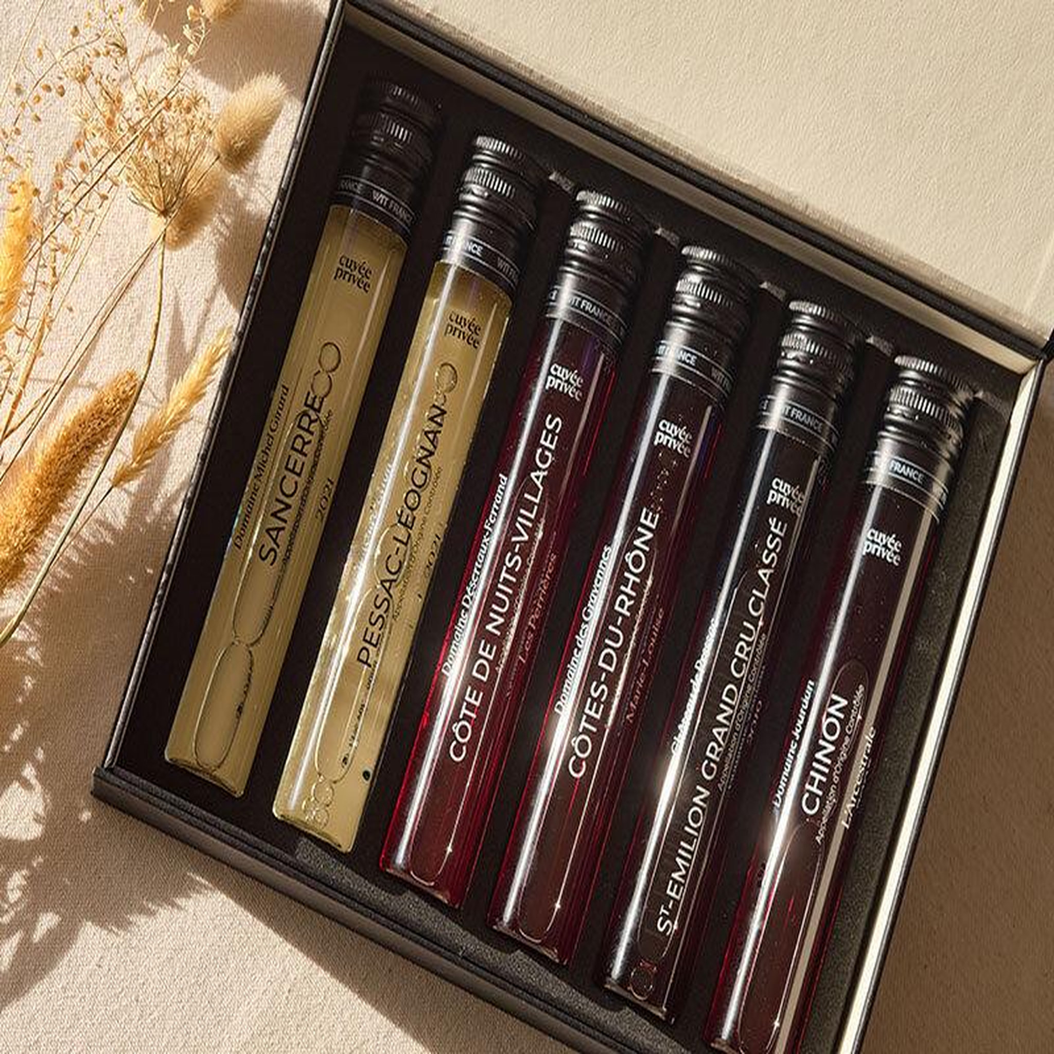 Voir la diapositive 2 : Smartbox Formation œnologique en ligne avec cuvée privée - coffret cadeau gastronomie