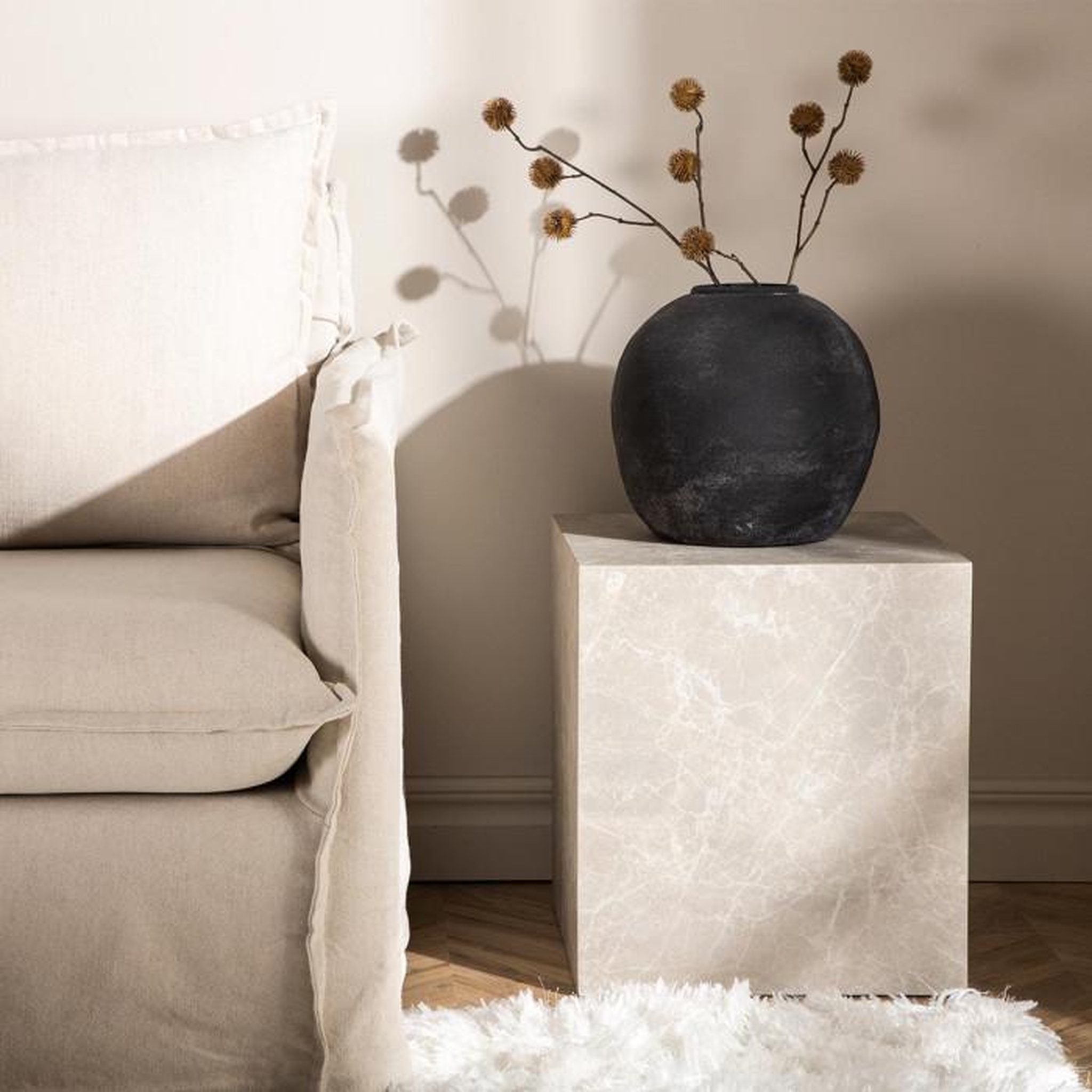 Voir la diapositive 4 : Paris Prix Table d'Appoint Imitation Marbre  York  45cm Beige