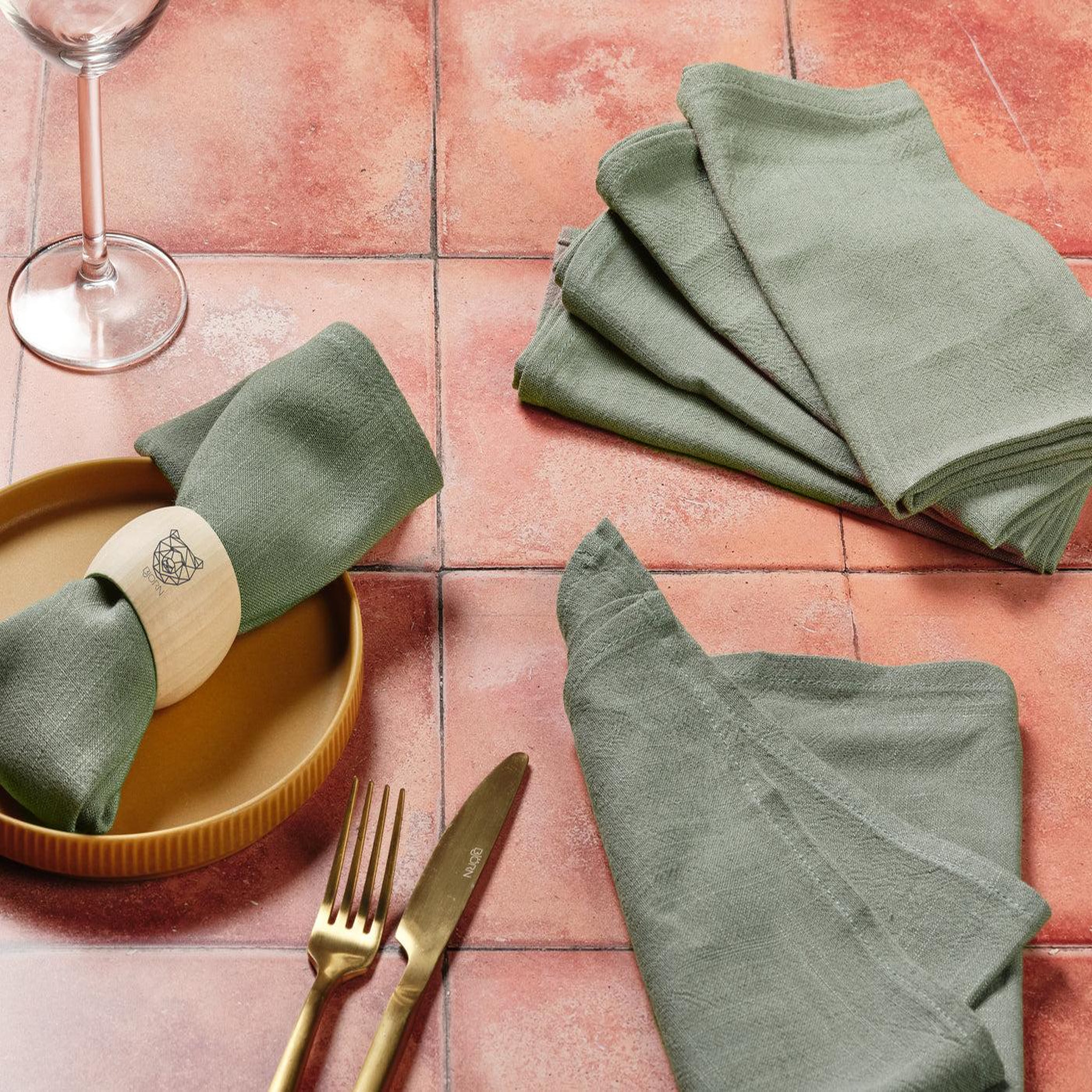 Voir la diapositive 2 : BJORN Serviette de table - 6 pièces - lin et coton vert de gris