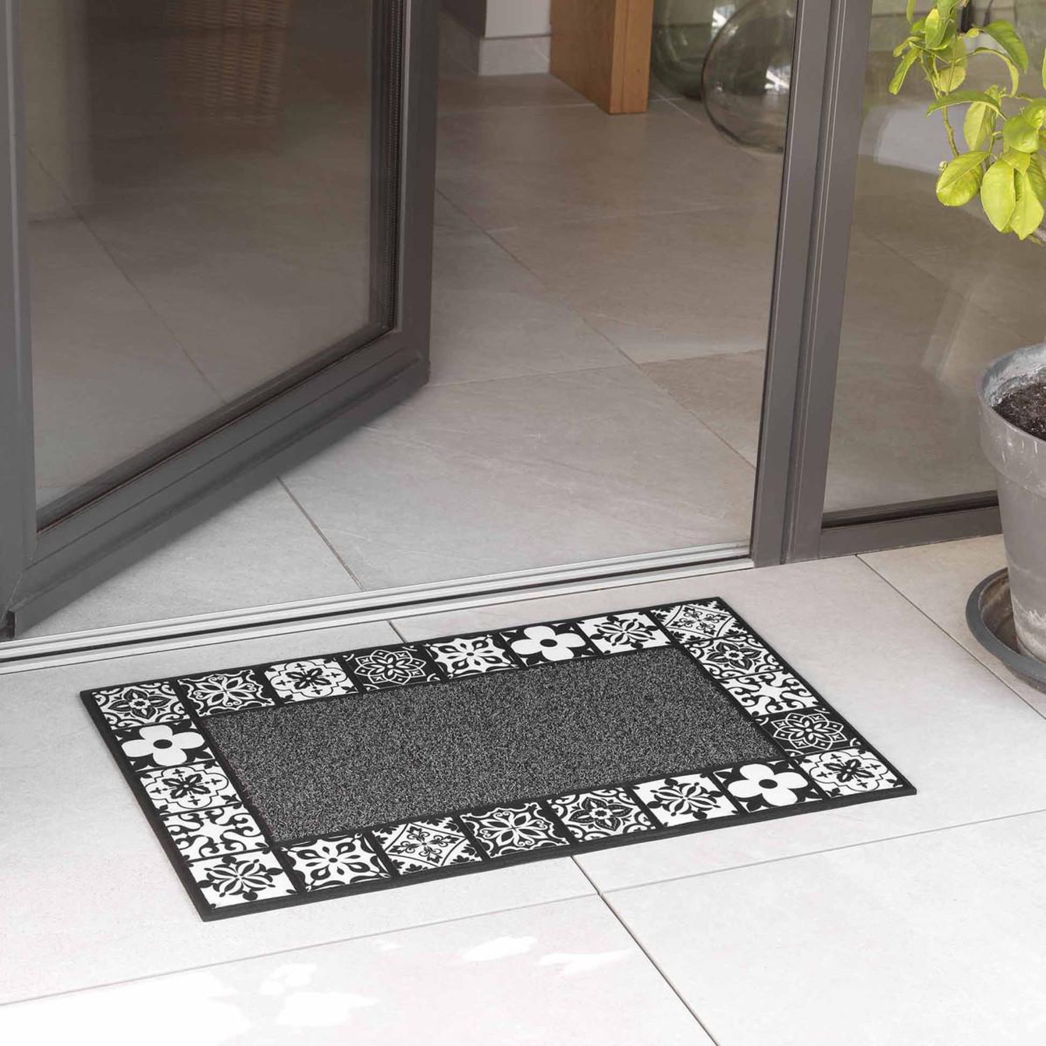 Voir la diapositive 4 : Douceur d'Intérieur Tapis d'entrée déco  carociment  45x75cm gris