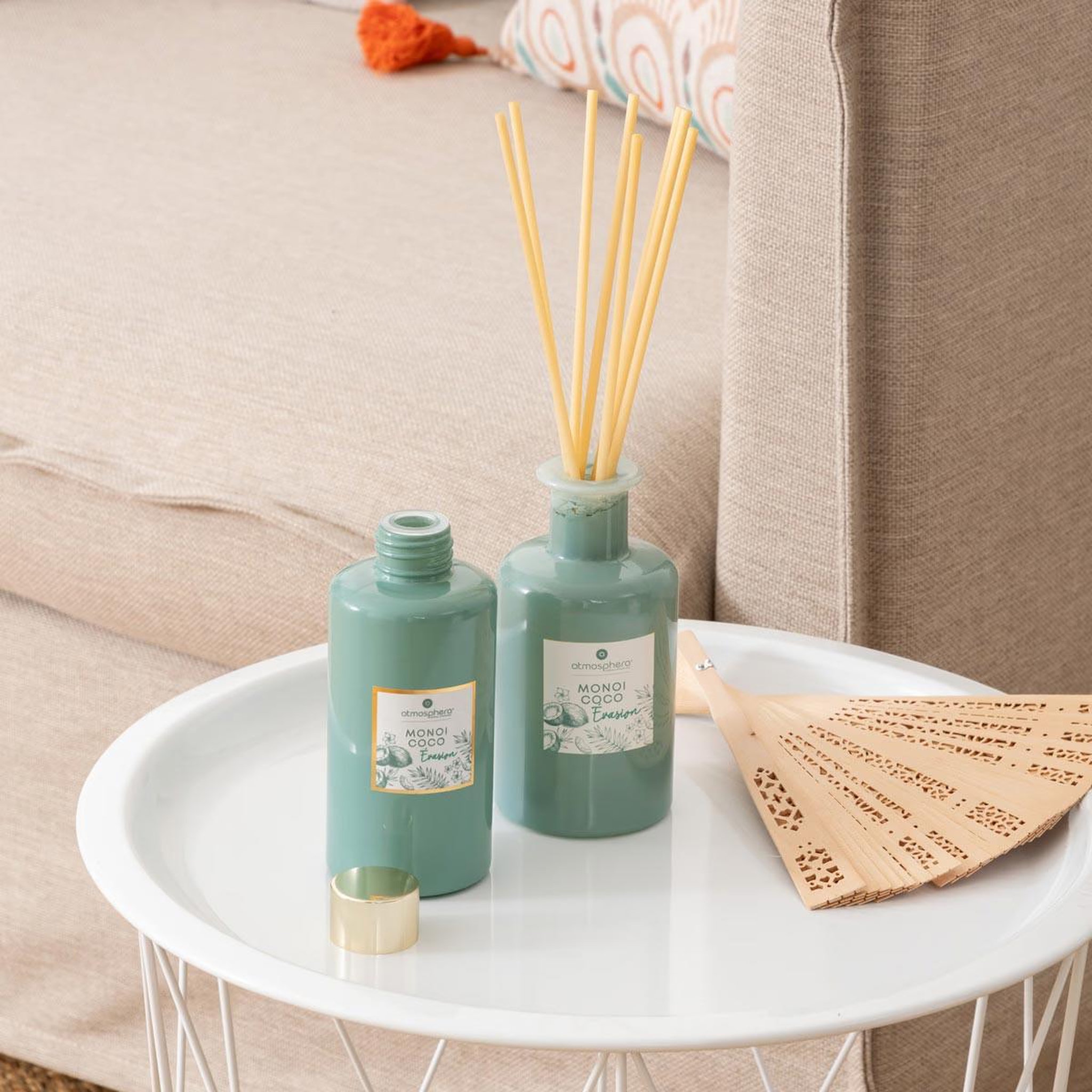 Voir la diapositive 2 : ATMOSPHERA Recharge de diffuseur de parfum  maël  200ml monoï coco