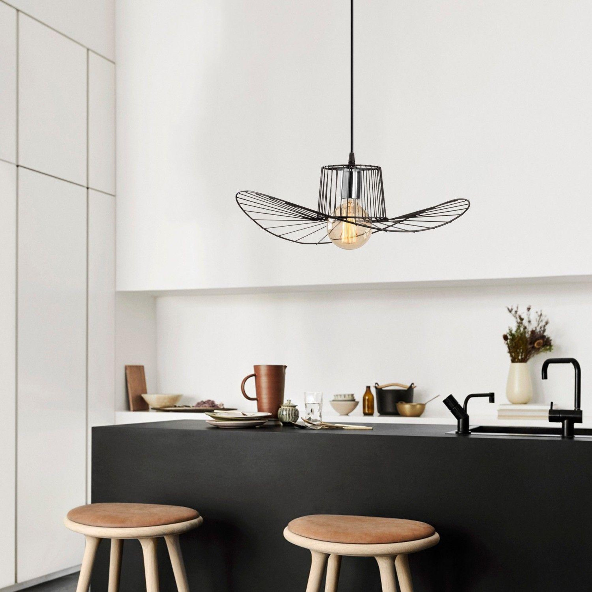 Voir la diapositive 2 : TOILINUX Suspension d'intérieur design en oréole - Diam. 50 cm - Noir