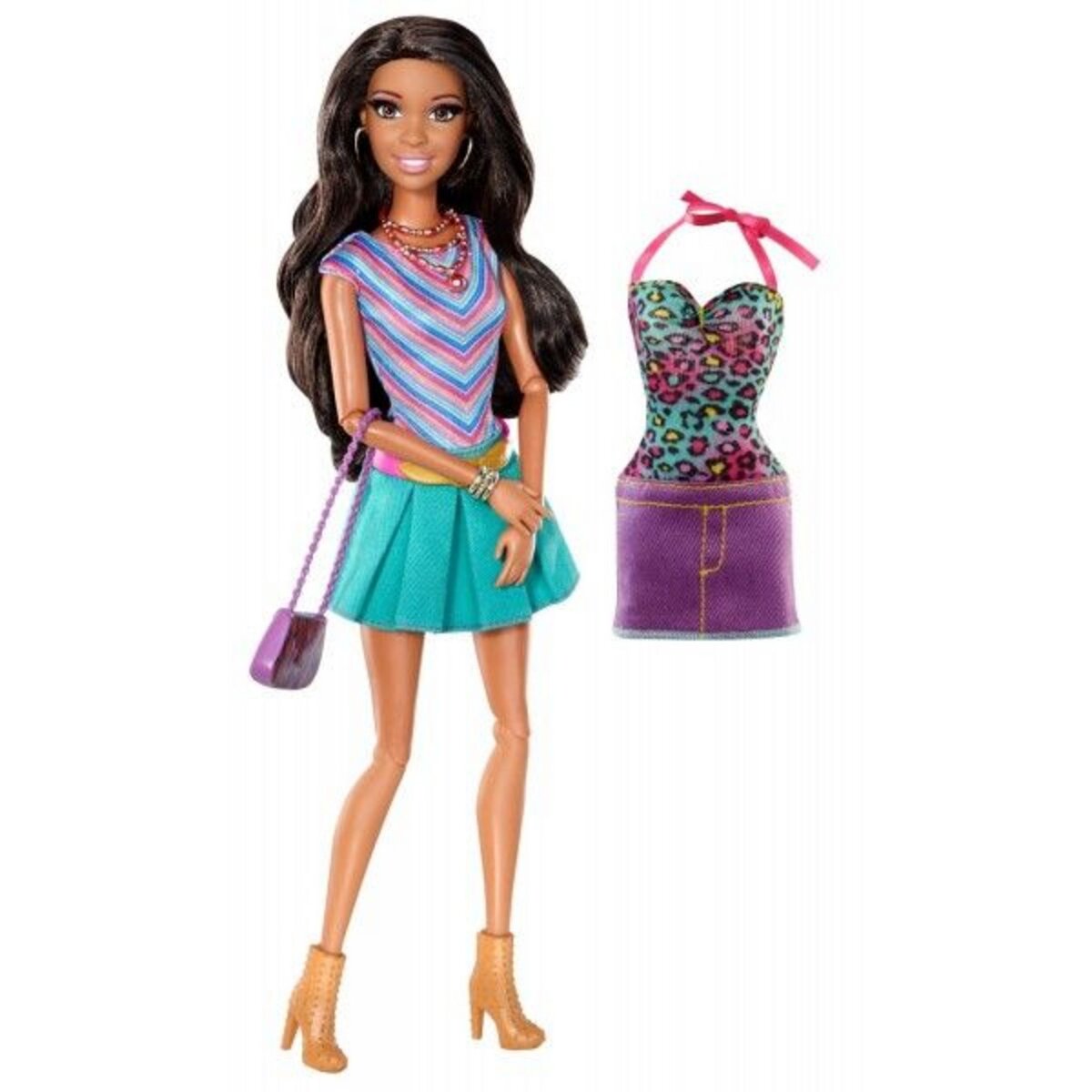 MATTEL Poupée Barbie Amie Mode et Tenue