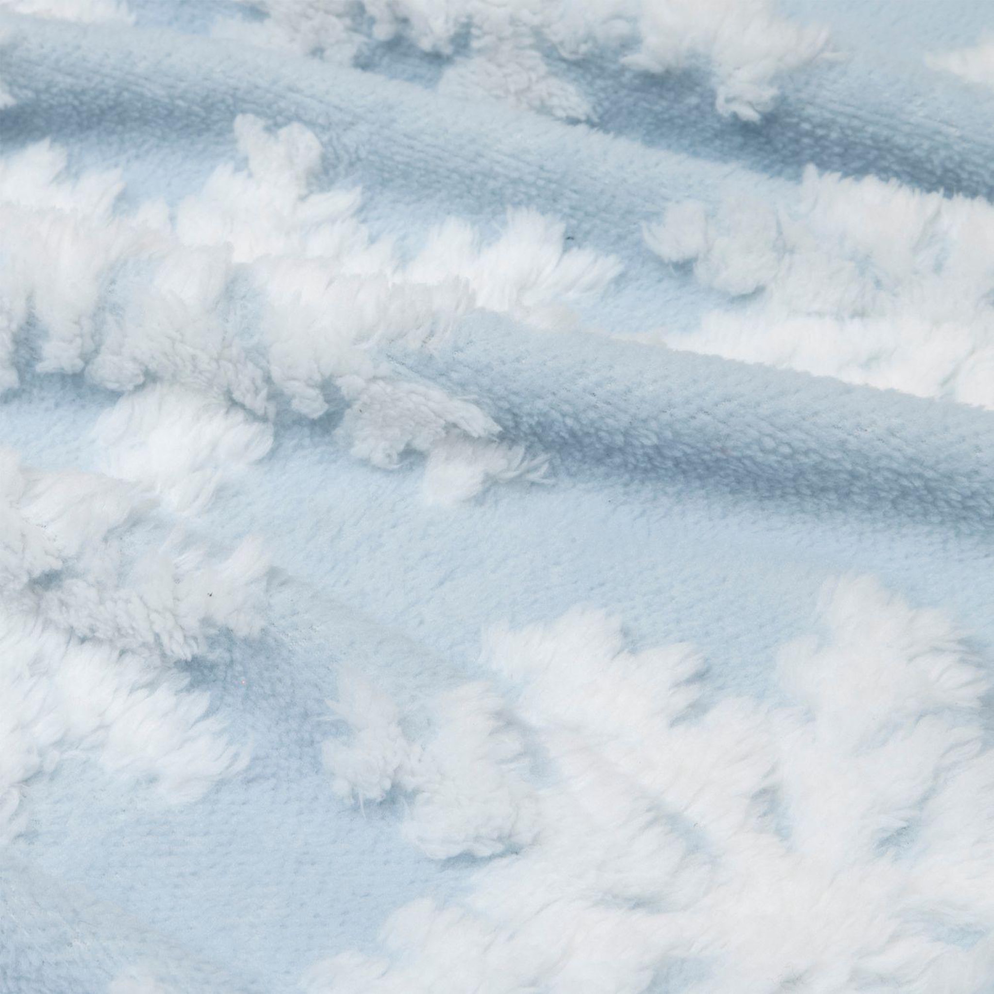 Voir la diapositive 3 : FEERIC LIGHT & CHRISTMAS Plaid de noël motifs flocons - 130 x 180 cm - bleu