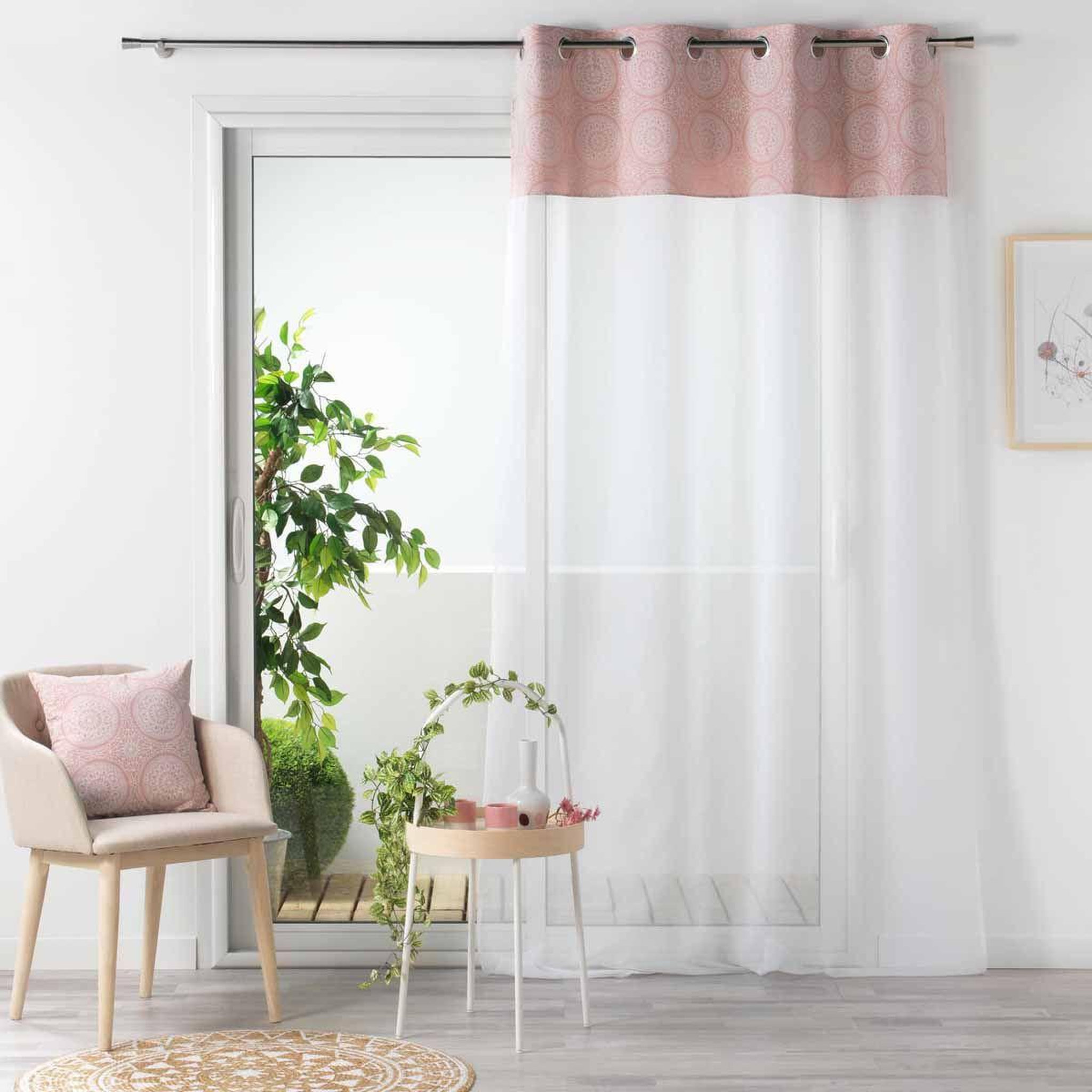Voir la diapositive 5 : Douceur d'Intérieur Rideau voilage à œillets  sibel  140x240cm rose