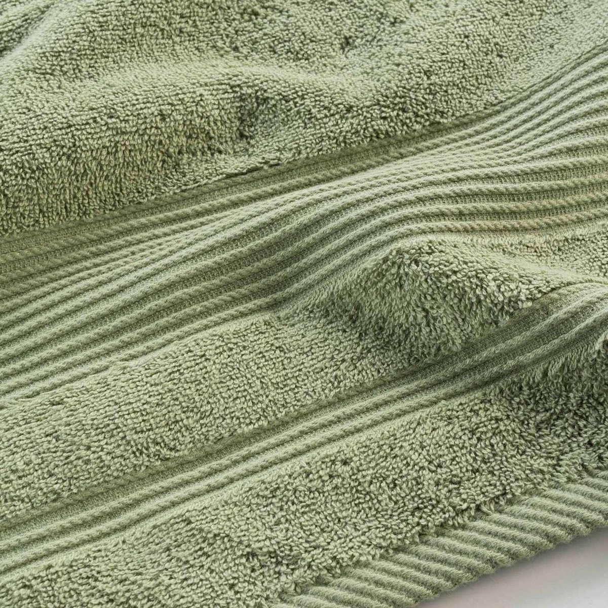 Douceur d'Intérieur Drap de bain DAYTA - Eponge unie