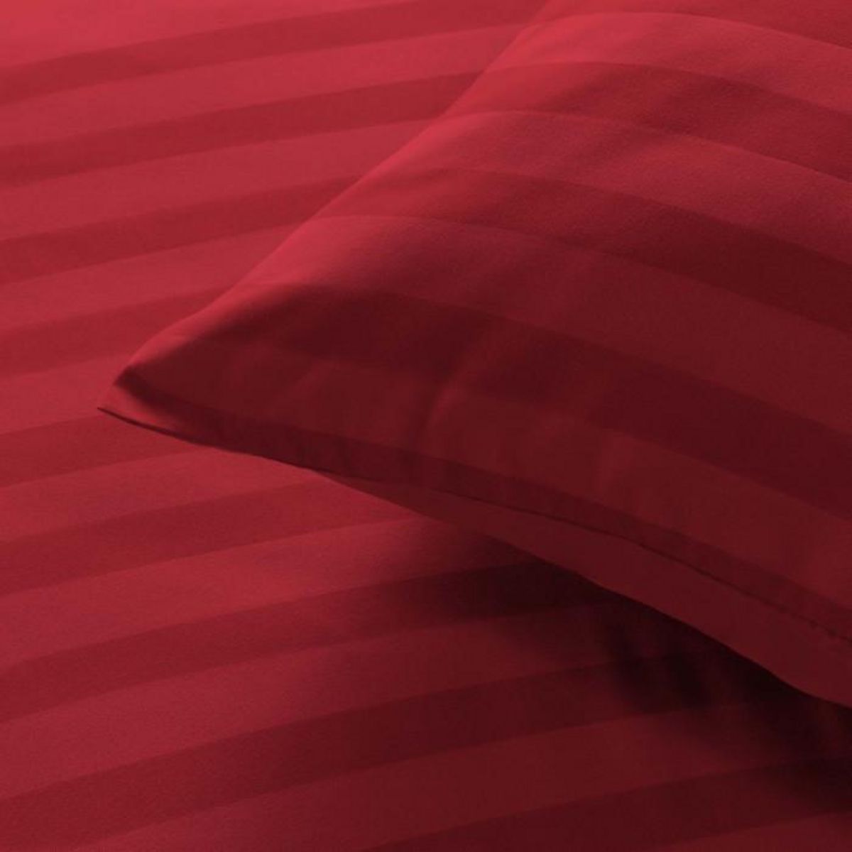 Paris Prix Parure de Lit 3 Pièces  Cleo  240x220cm Rouge