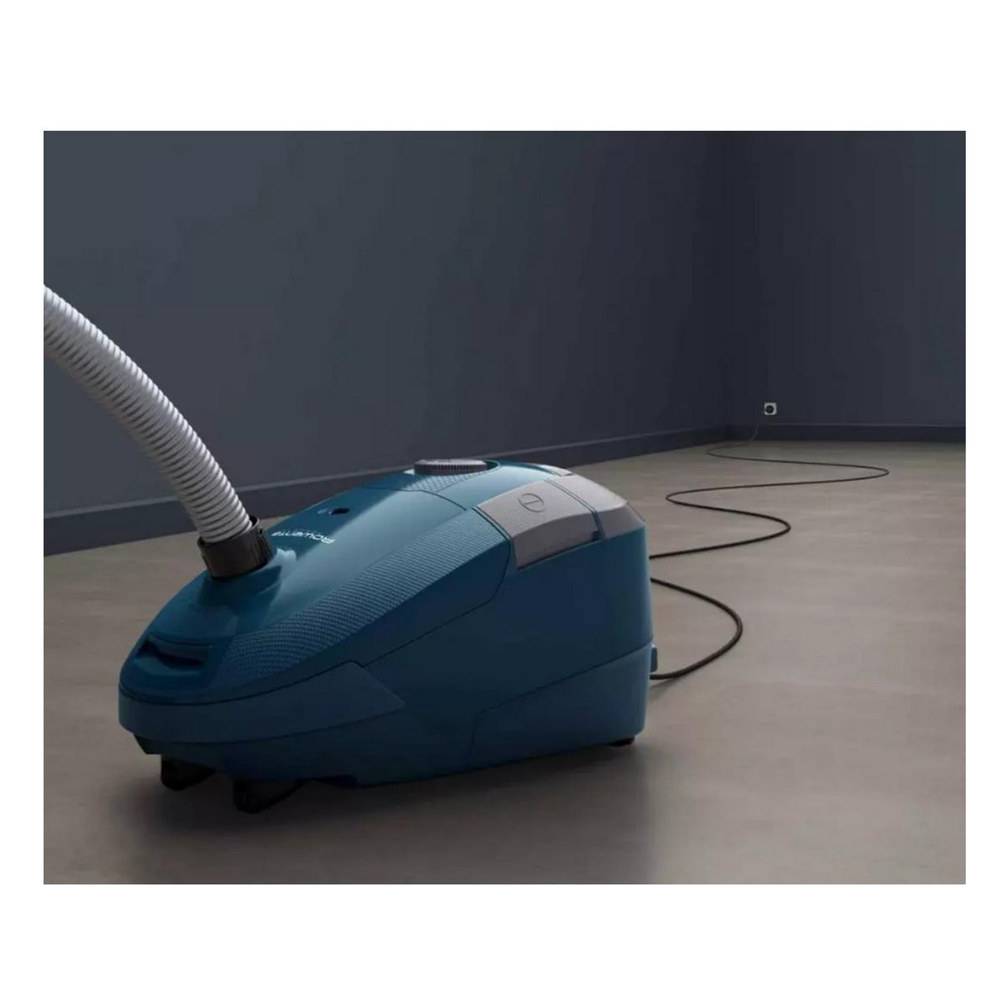 Voir la diapositive 6 : ROWENTA Aspirateur traineau 900w 76db bleu - ro3126ea