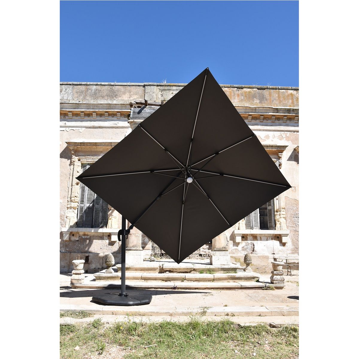 Parasol déporté 3x3m aluminium à bandeau LED gris CAPEO