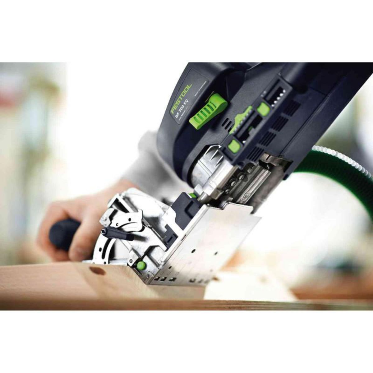 FESTOOL Fraiseuse 720W DOMINO XL DF 700 EQ Plus en coffret SYSTAINER 3 FESTOOL 576426