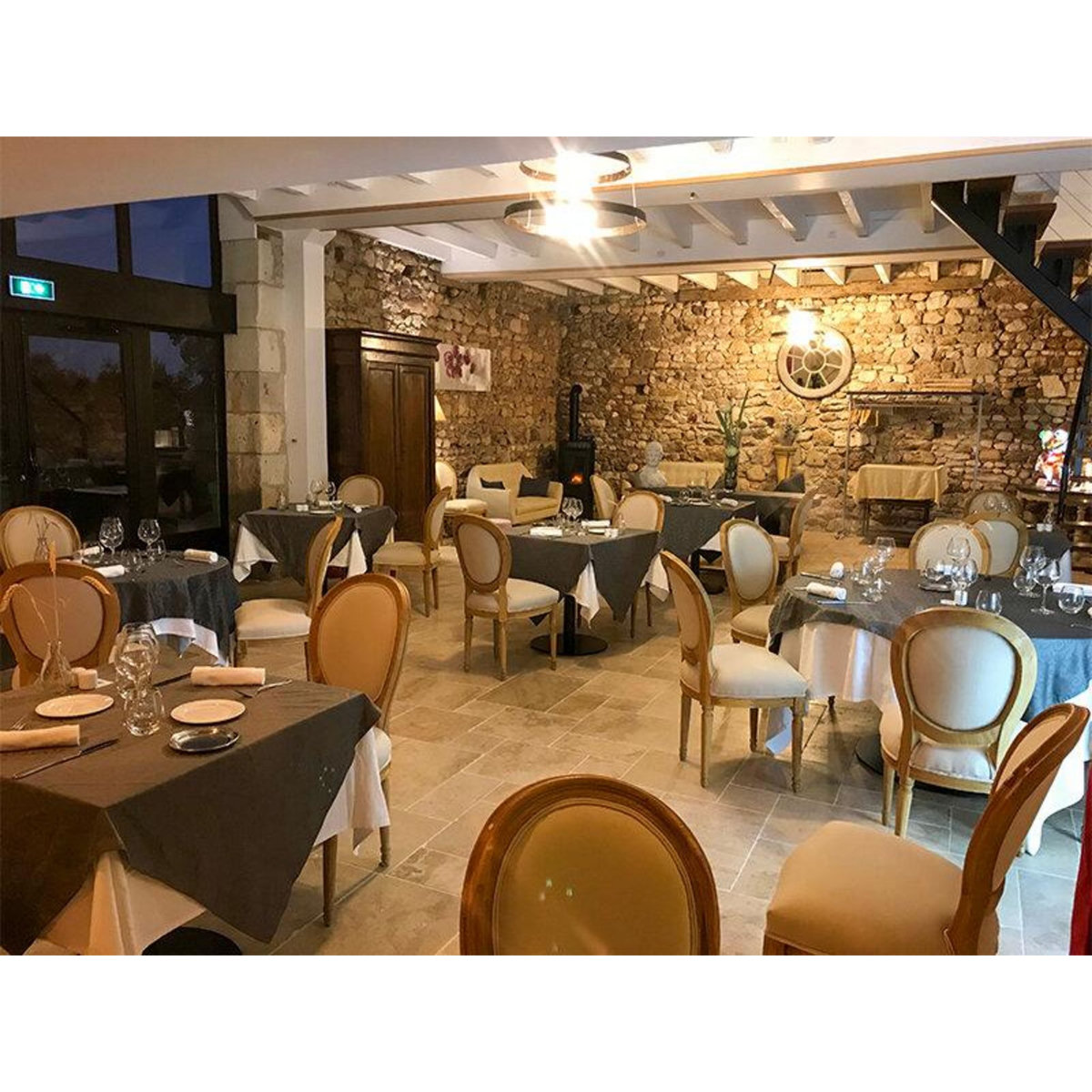 Smartbox 2 jours de charme en hôtel 4* près de Poitiers avec dîner aux saveurs du terroir - Coffret Cadeau Séjour