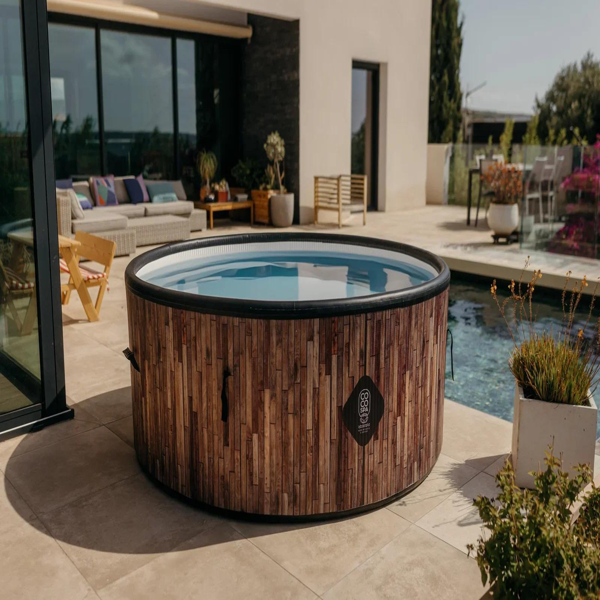Voir la diapositive 3 : COCO SPA Piscine gonflable St Tropez 180 cm diamètre, 1200 litres